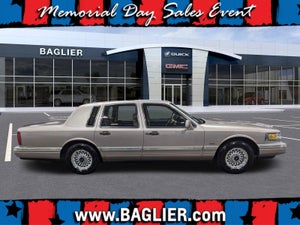 1995 Lincoln Town Car Executive Premium Leather Seats Extremely Low Miles Super Clean