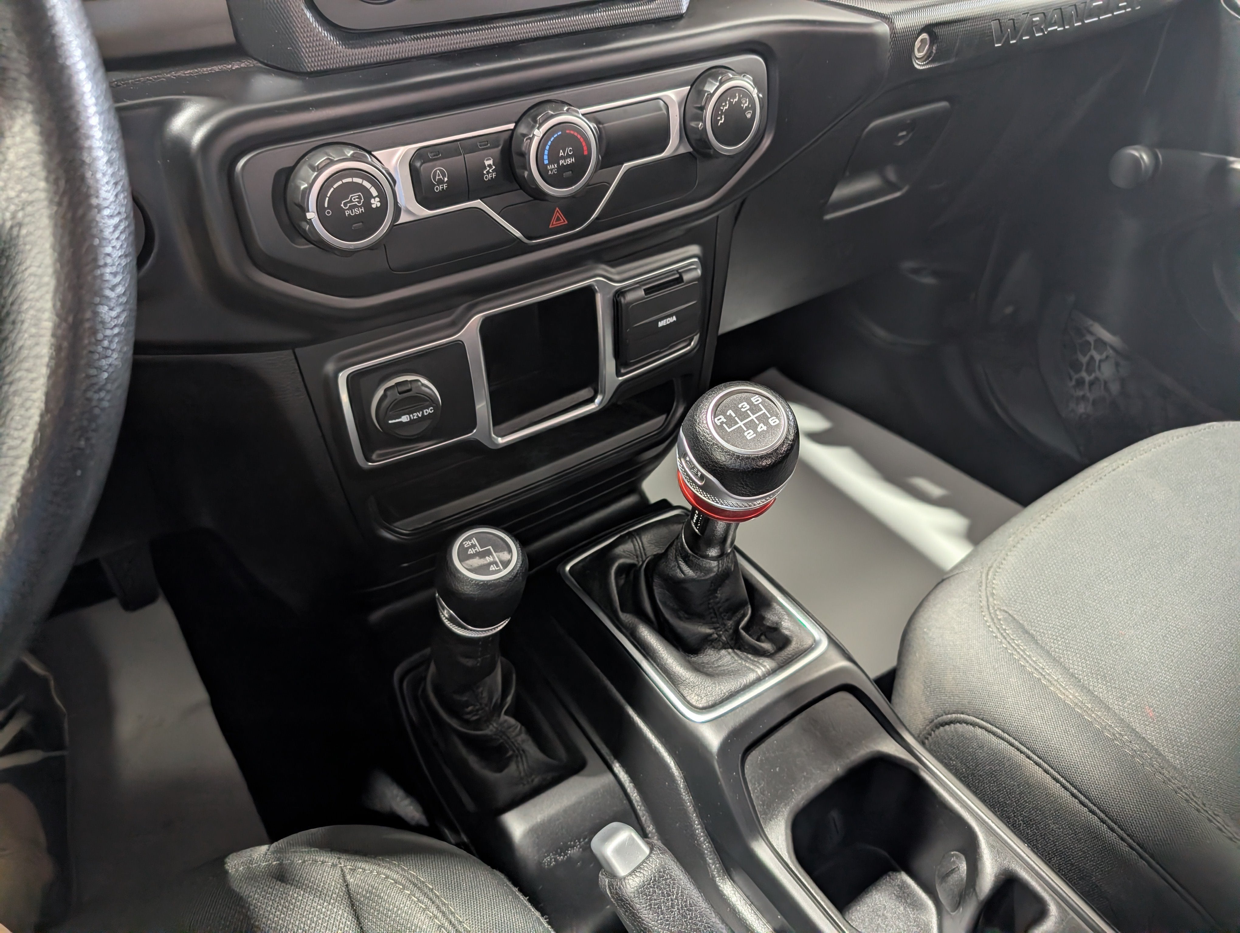 2020 Jeep Wrangler Sport 4x4