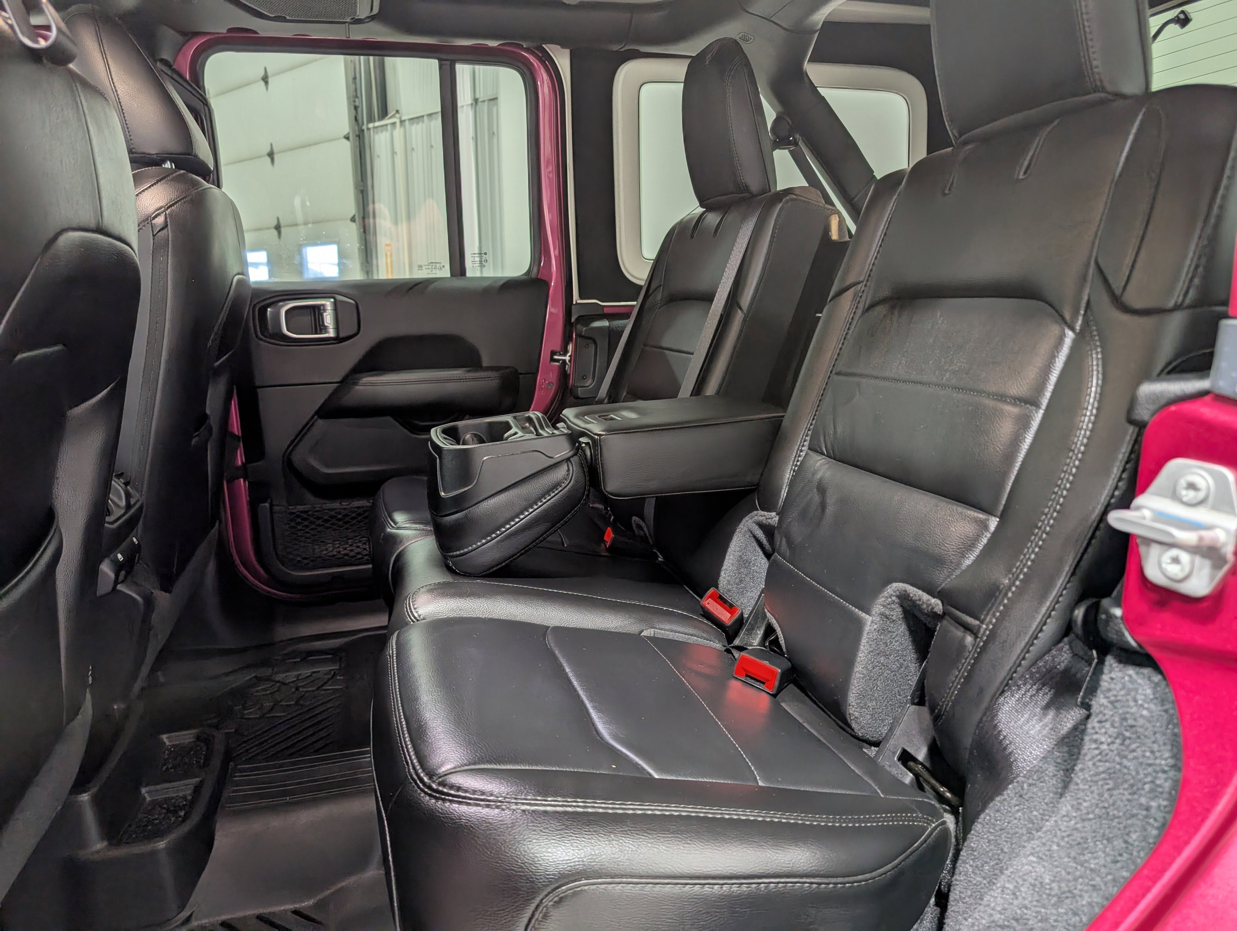 2022 Jeep Wrangler Unlimited Sahara Altitude 4x4