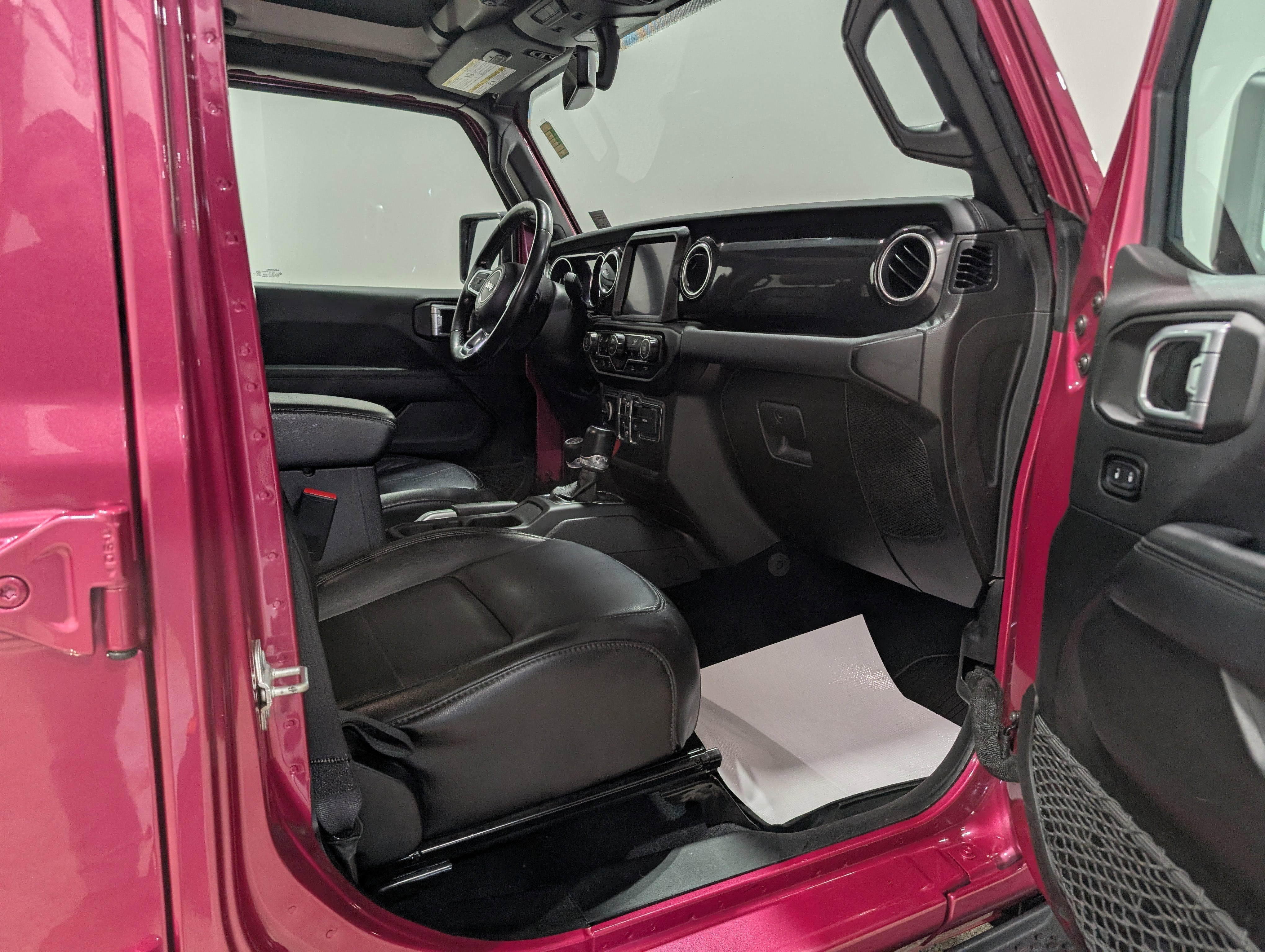 2022 Jeep Wrangler Unlimited Sahara Altitude 4x4