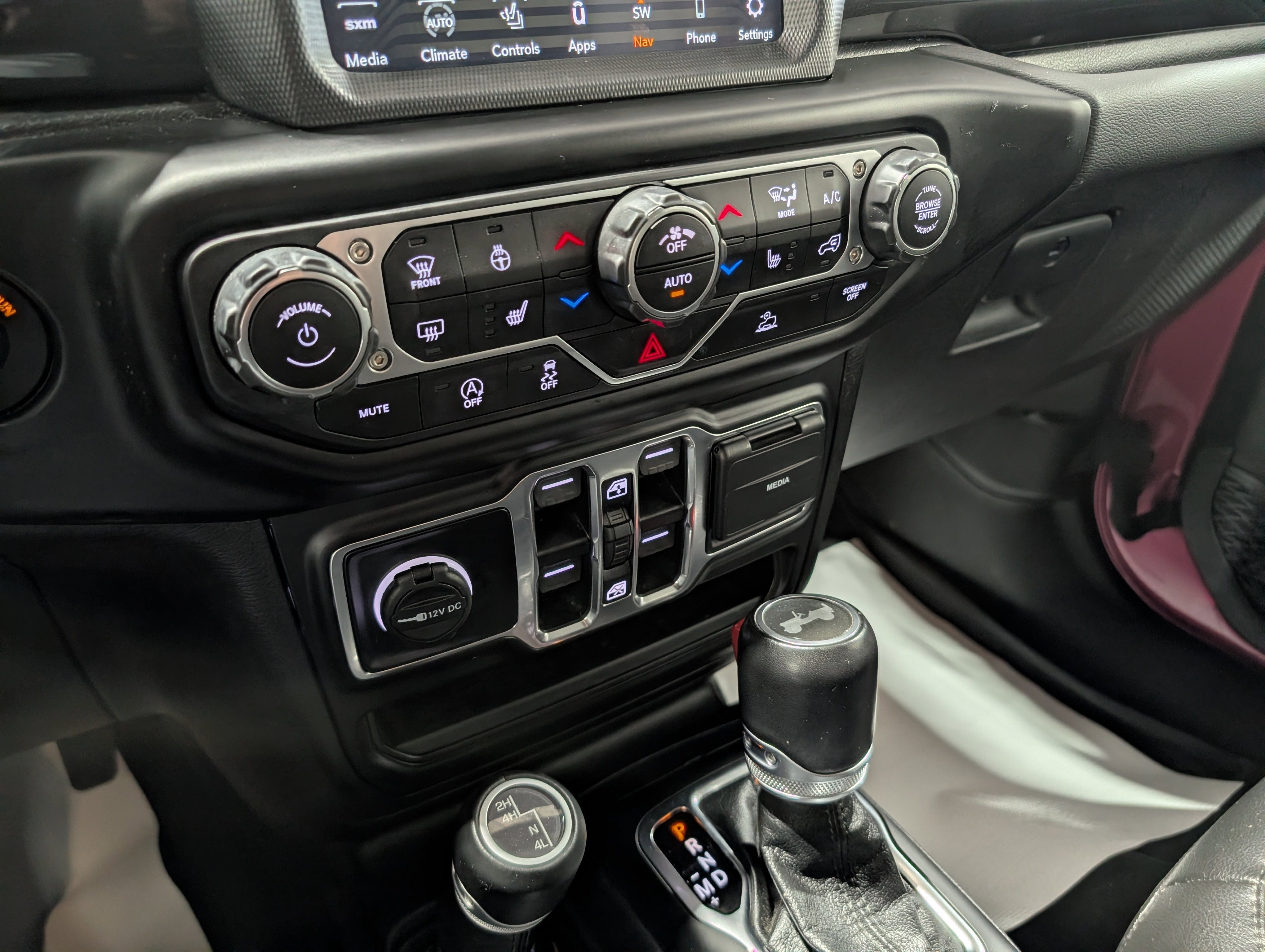 2022 Jeep Wrangler Unlimited Sahara Altitude 4x4