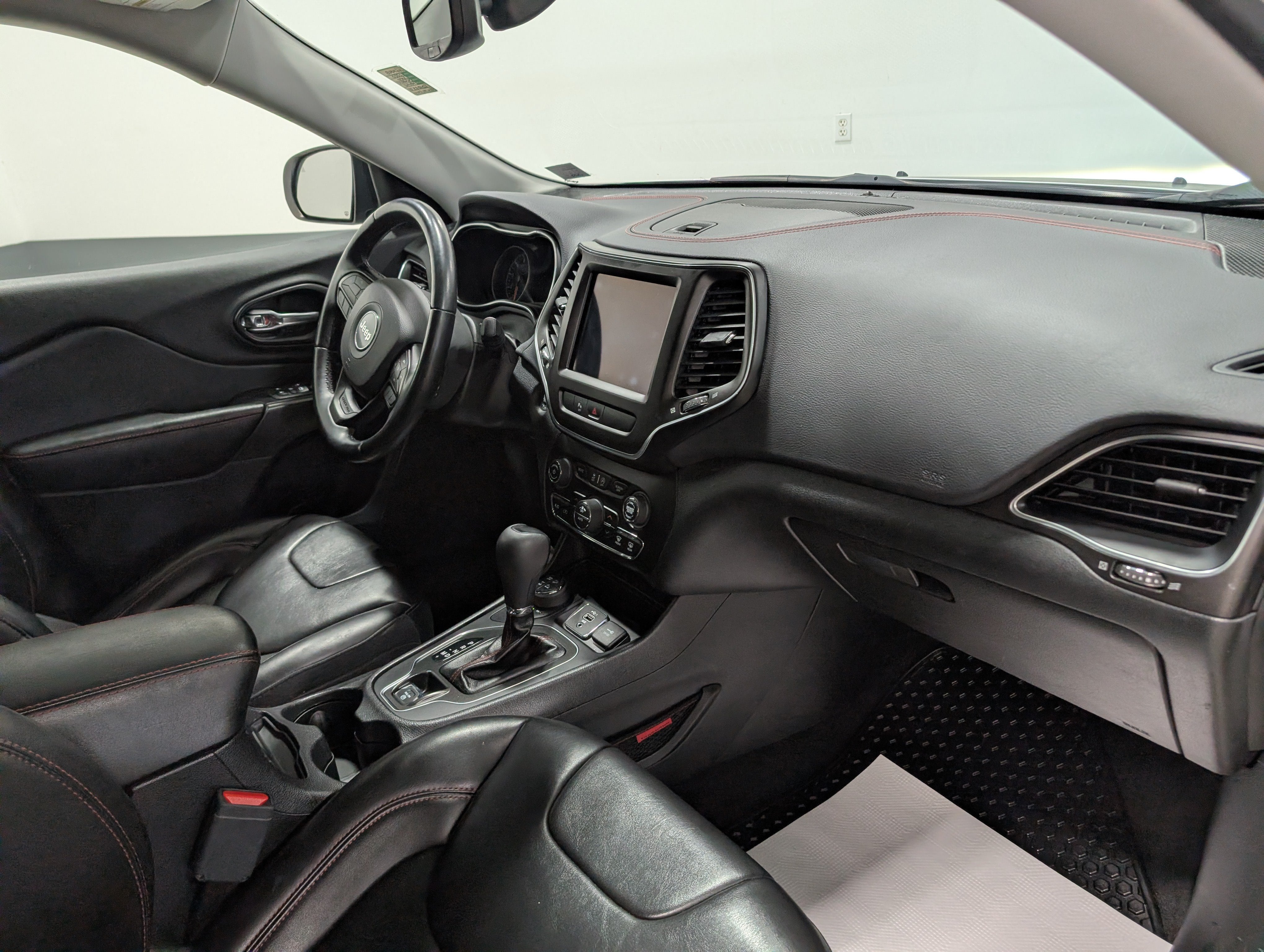 2020 Jeep Cherokee Trailhawk 4x4