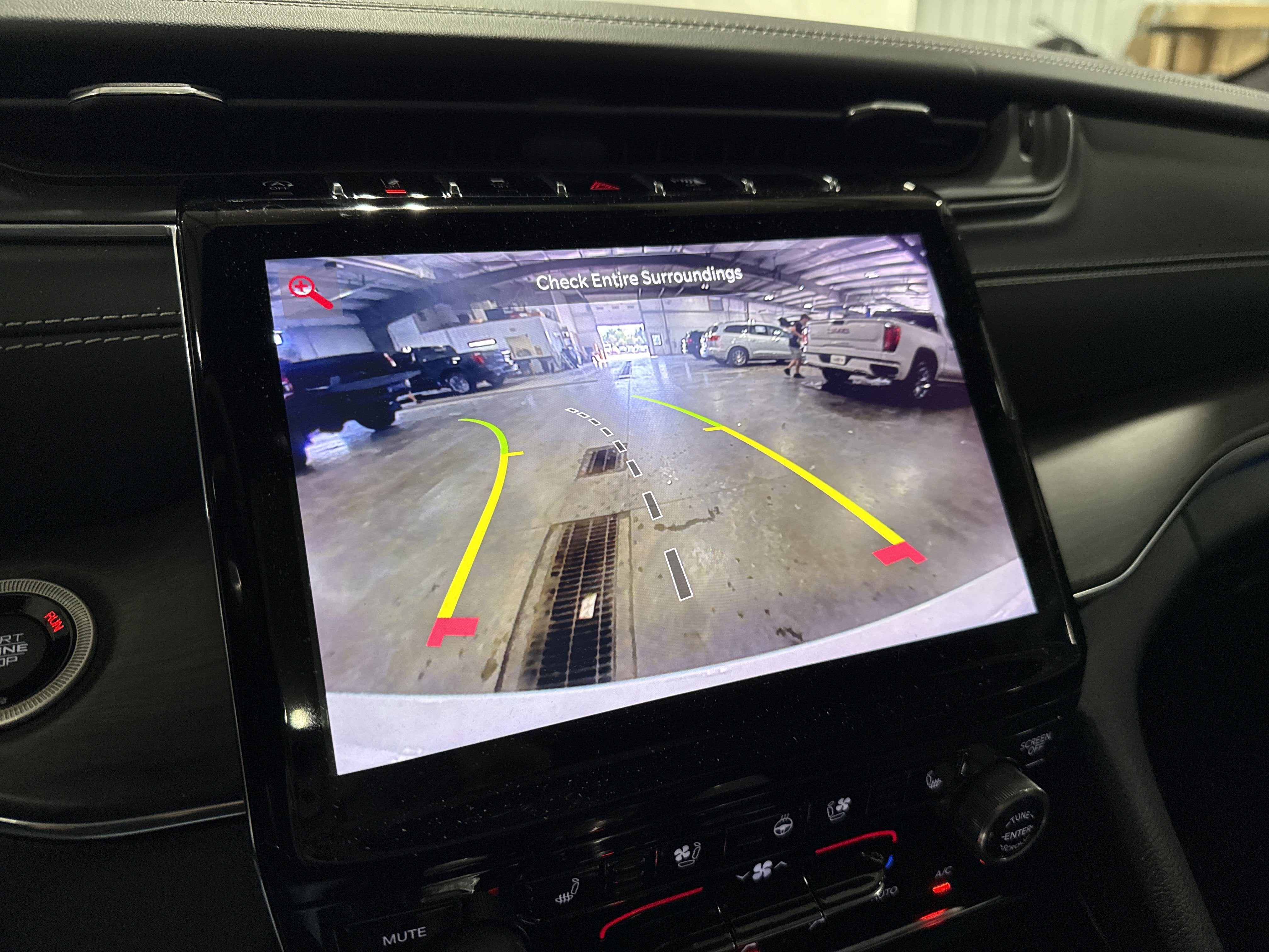 2023 Jeep Grand Cherokee Overland 4x4