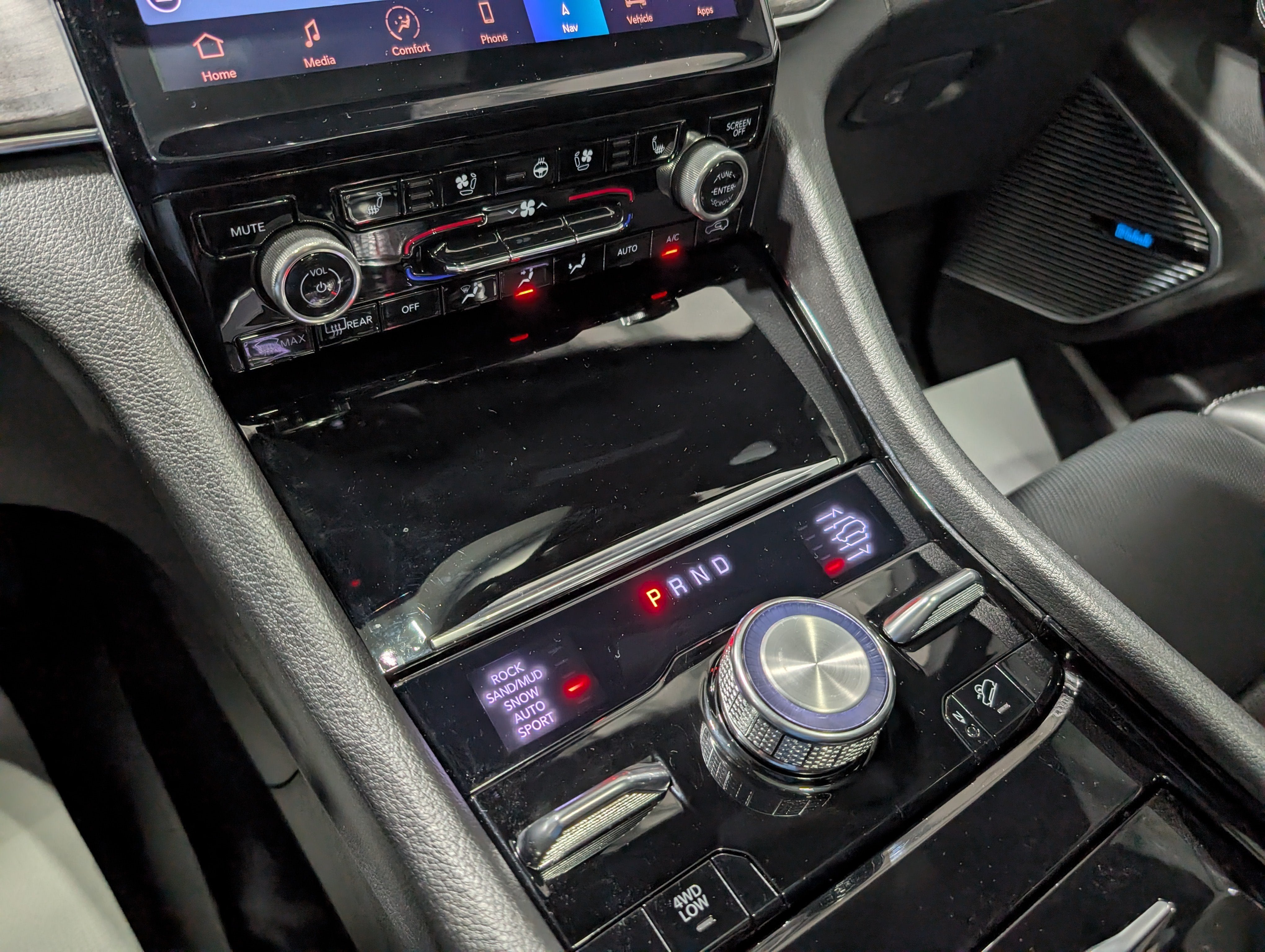2023 Jeep Grand Cherokee Overland 4x4
