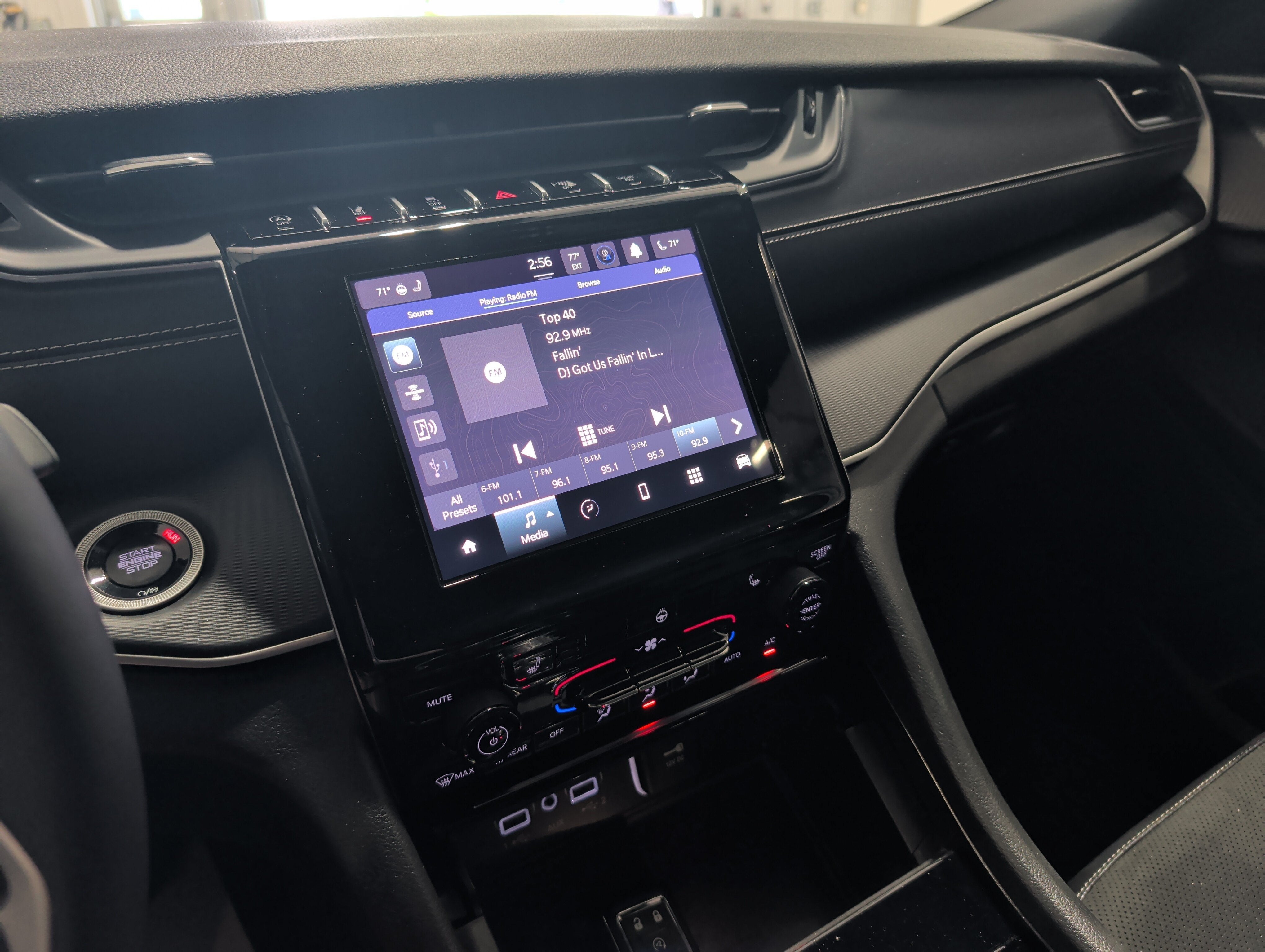 2024 Jeep Grand Cherokee L Altitude X 4x4