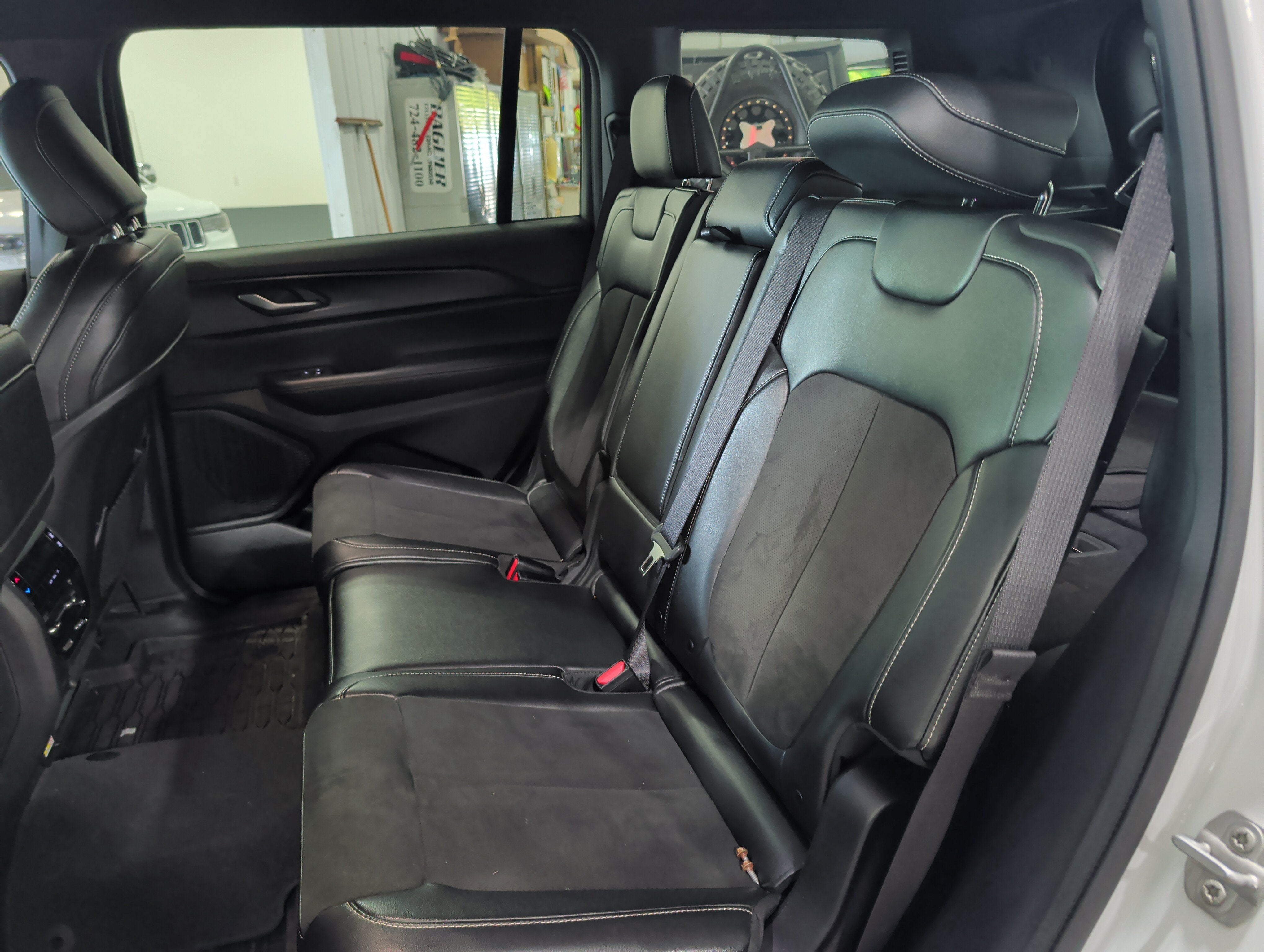 2024 Jeep Grand Cherokee L Altitude X 4x4