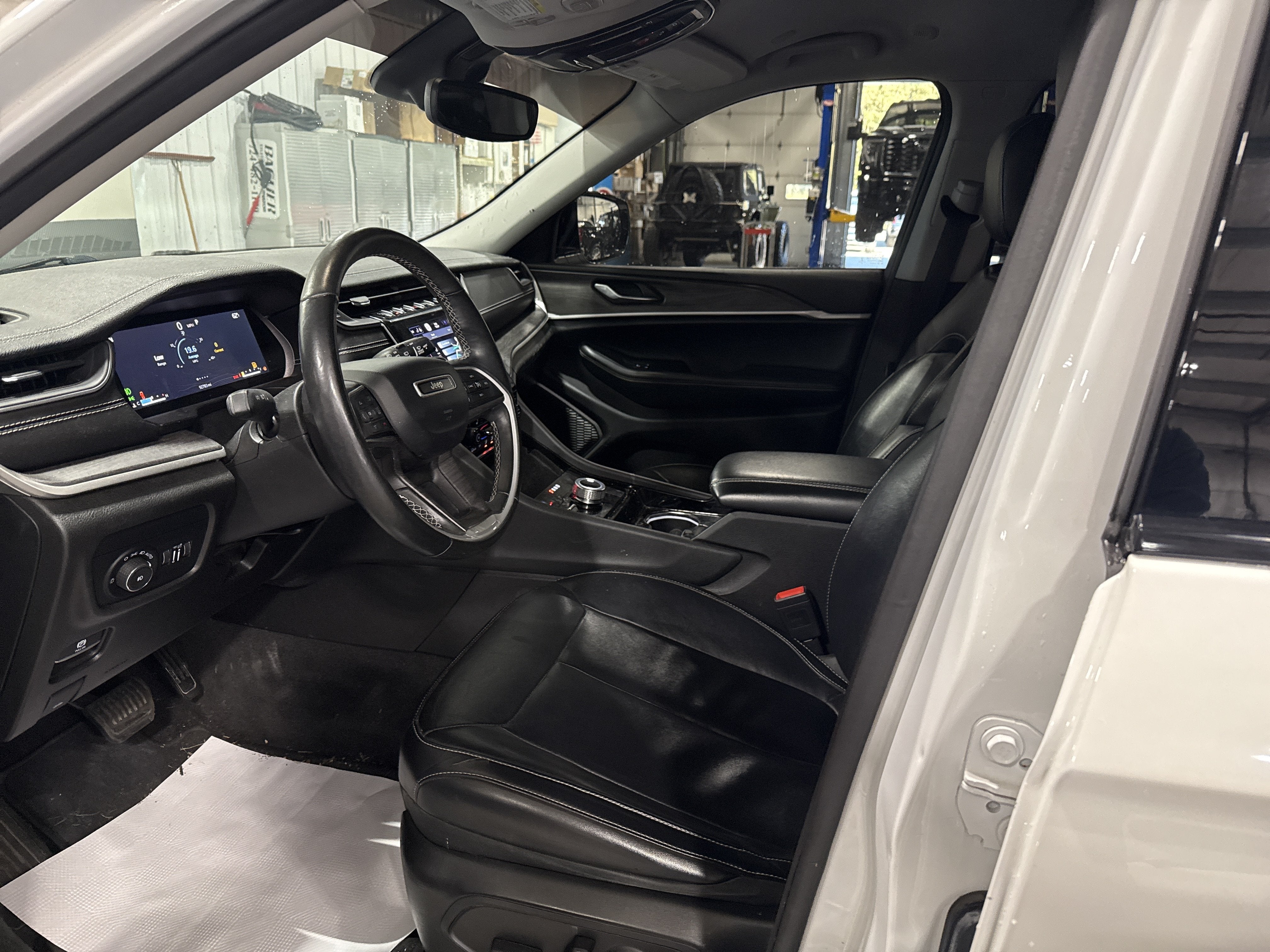 2021 Jeep Grand Cherokee L Limited 4x4