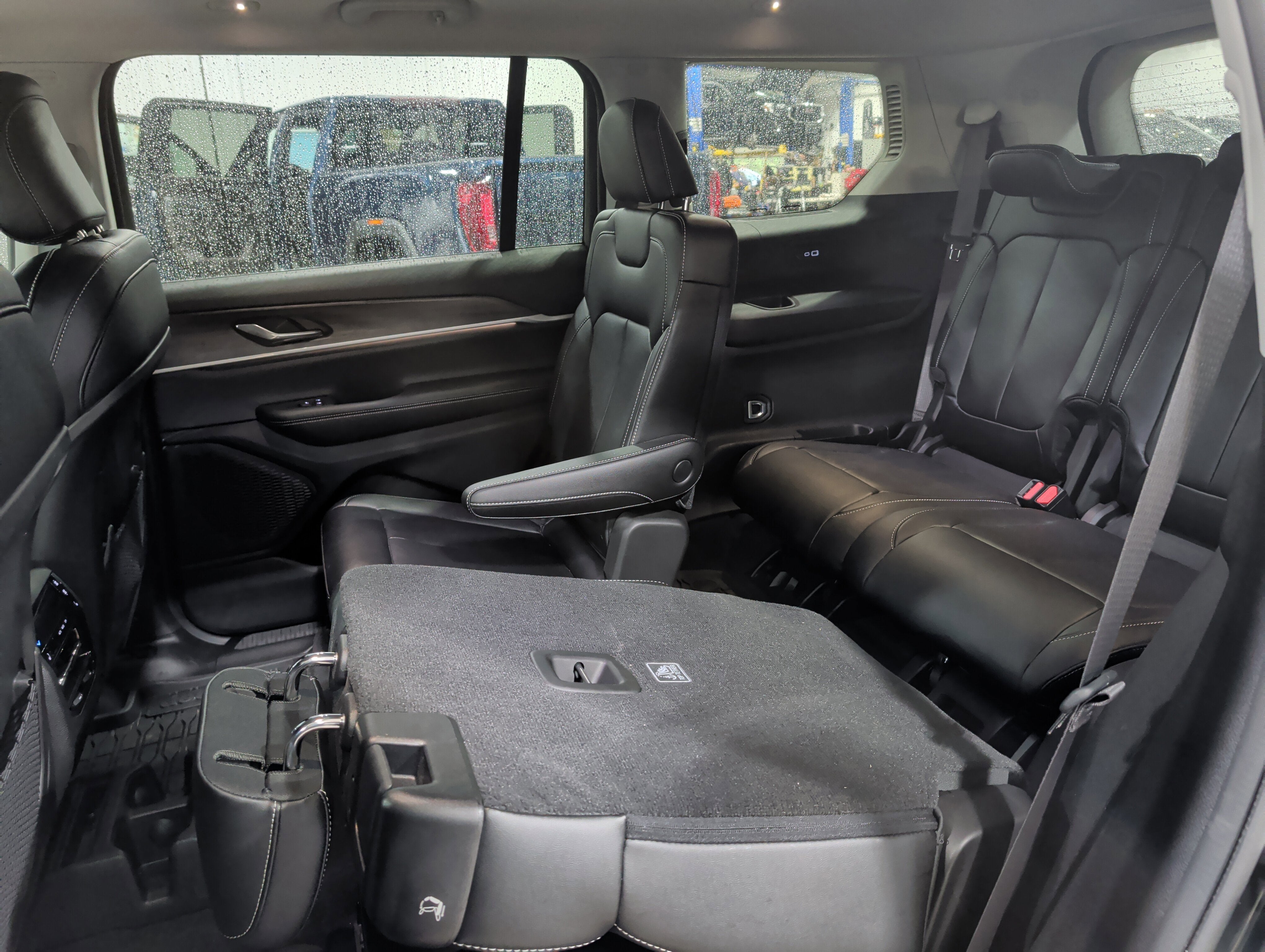 2024 Jeep Grand Cherokee L Limited 4x4