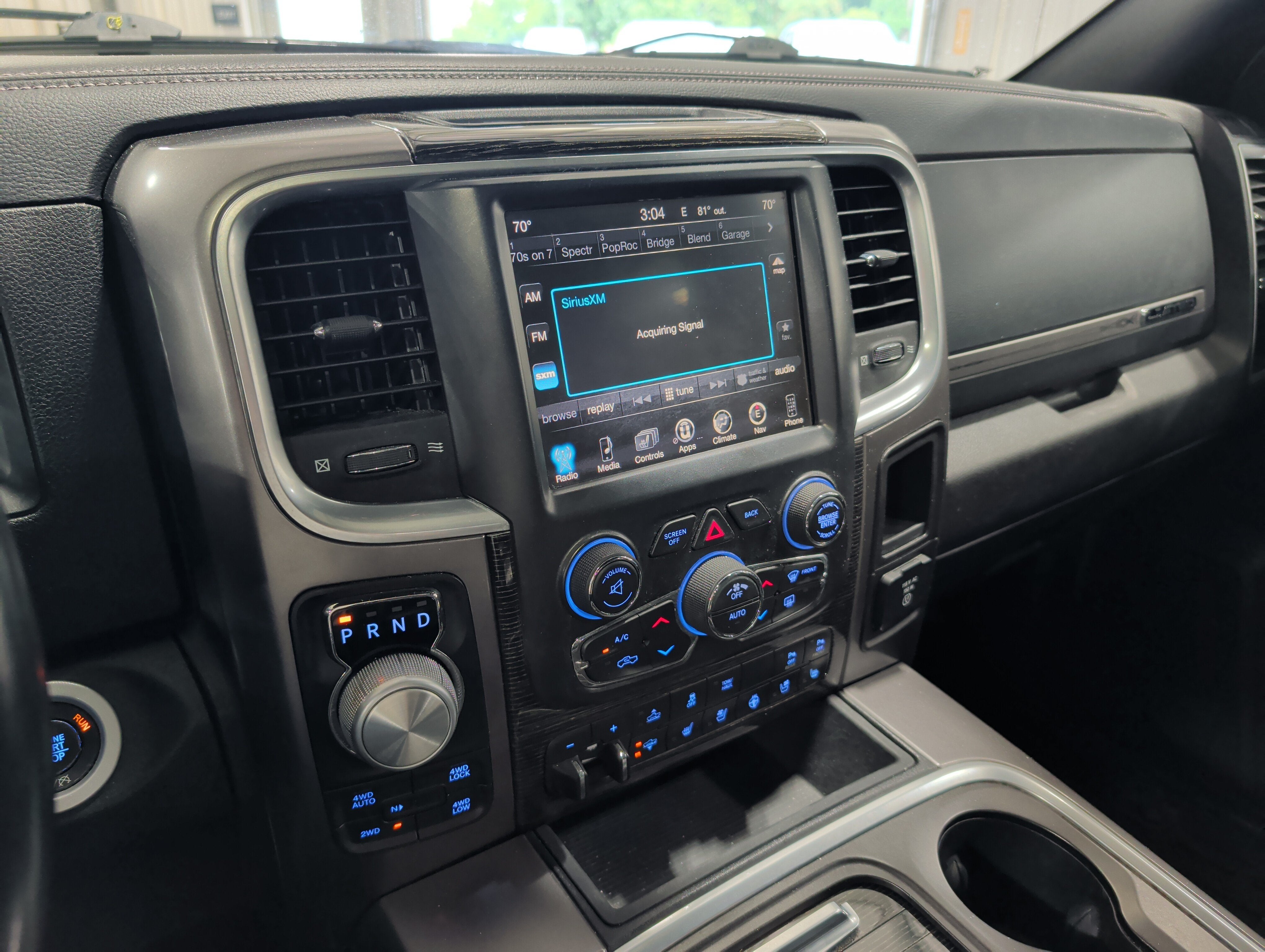 2017 RAM 1500 Limited Crew Cab 4x4 5'7" Box