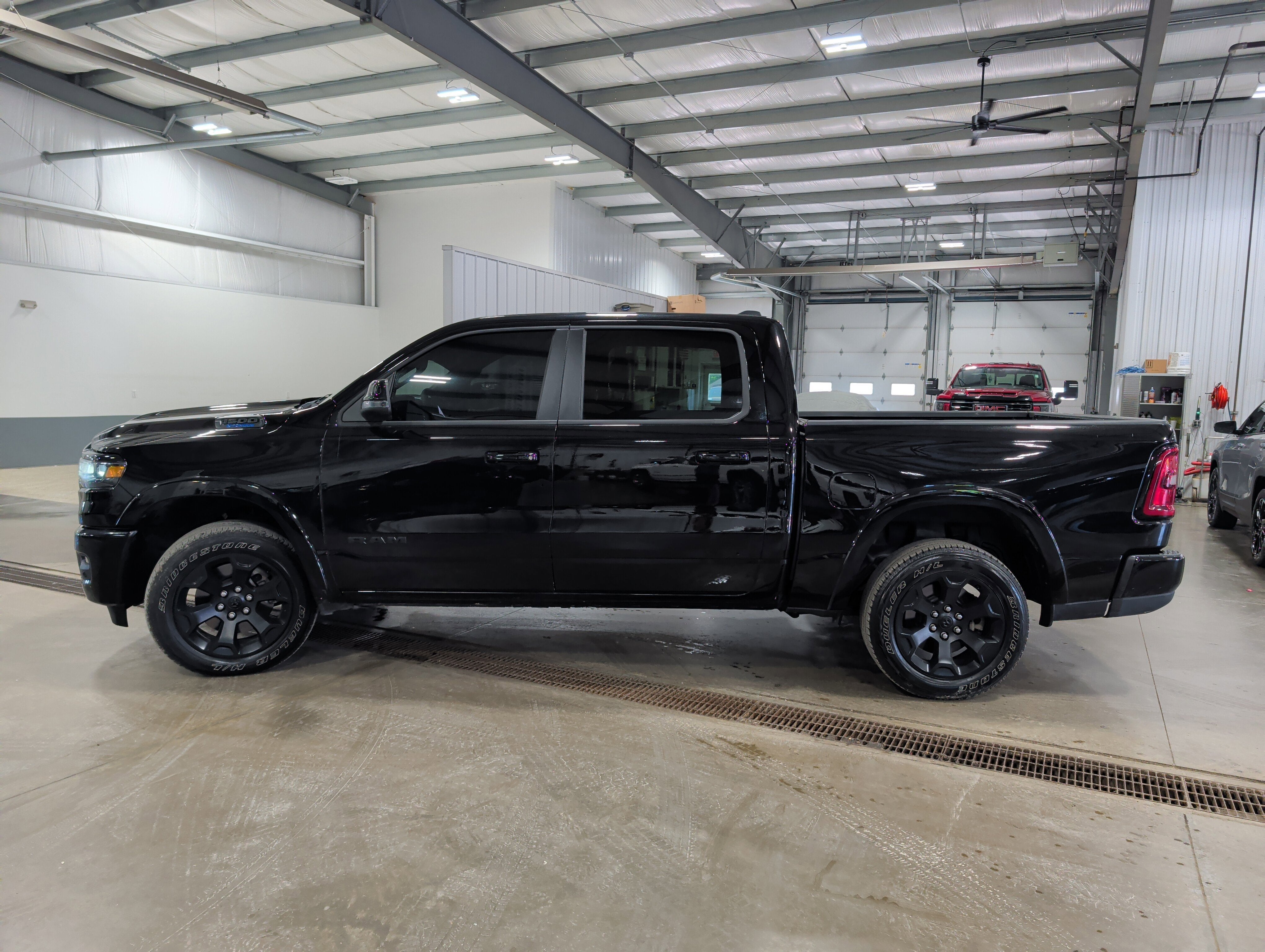 2025 RAM 1500 Big Horn Crew Cab 4x4 5'7" Box