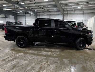 2025 RAM 1500 Tradesman Crew Cab 4x4 5'7" Box