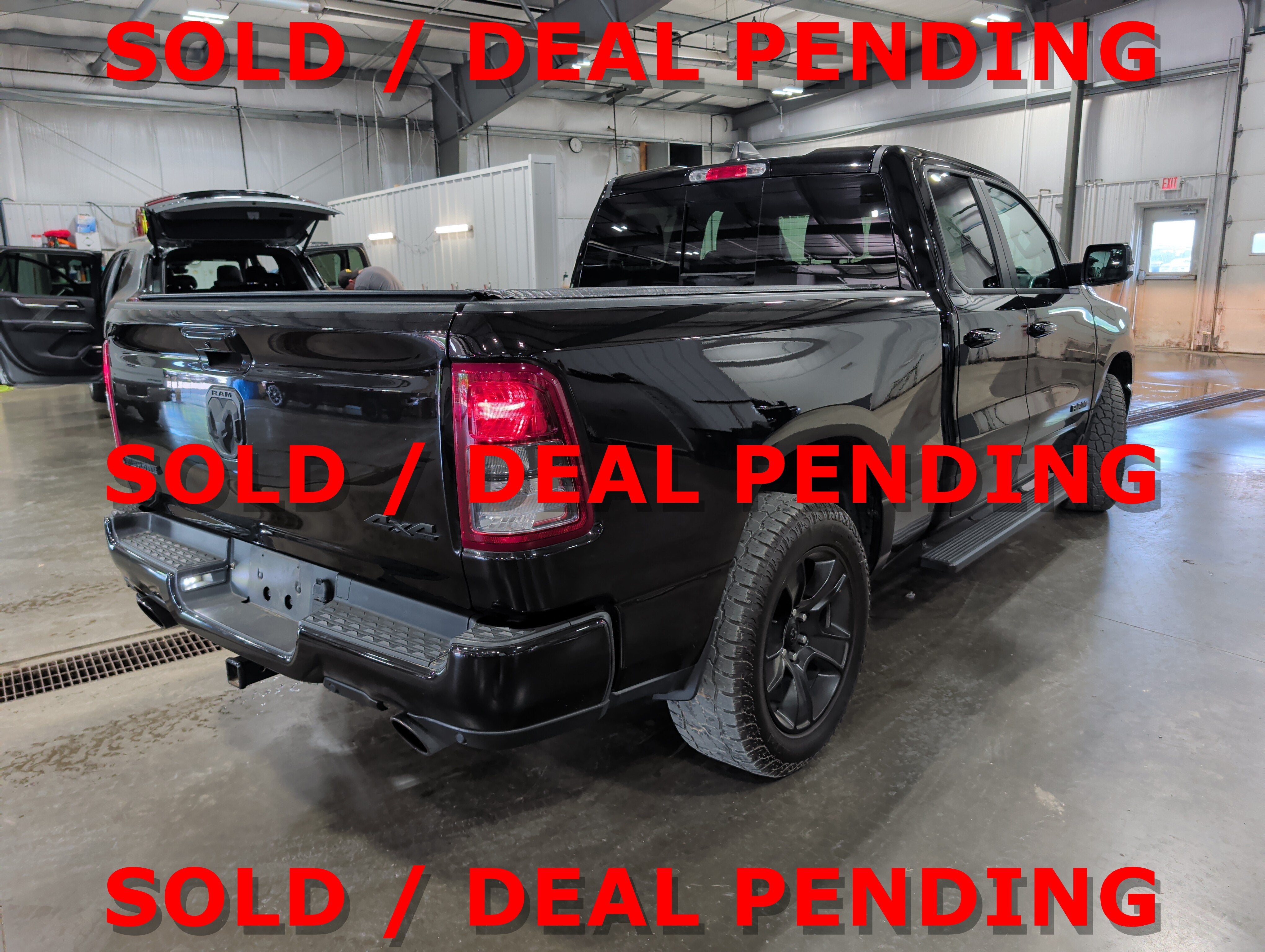 2023 RAM 1500 Big Horn Quad Cab 4x4 6'4" Box