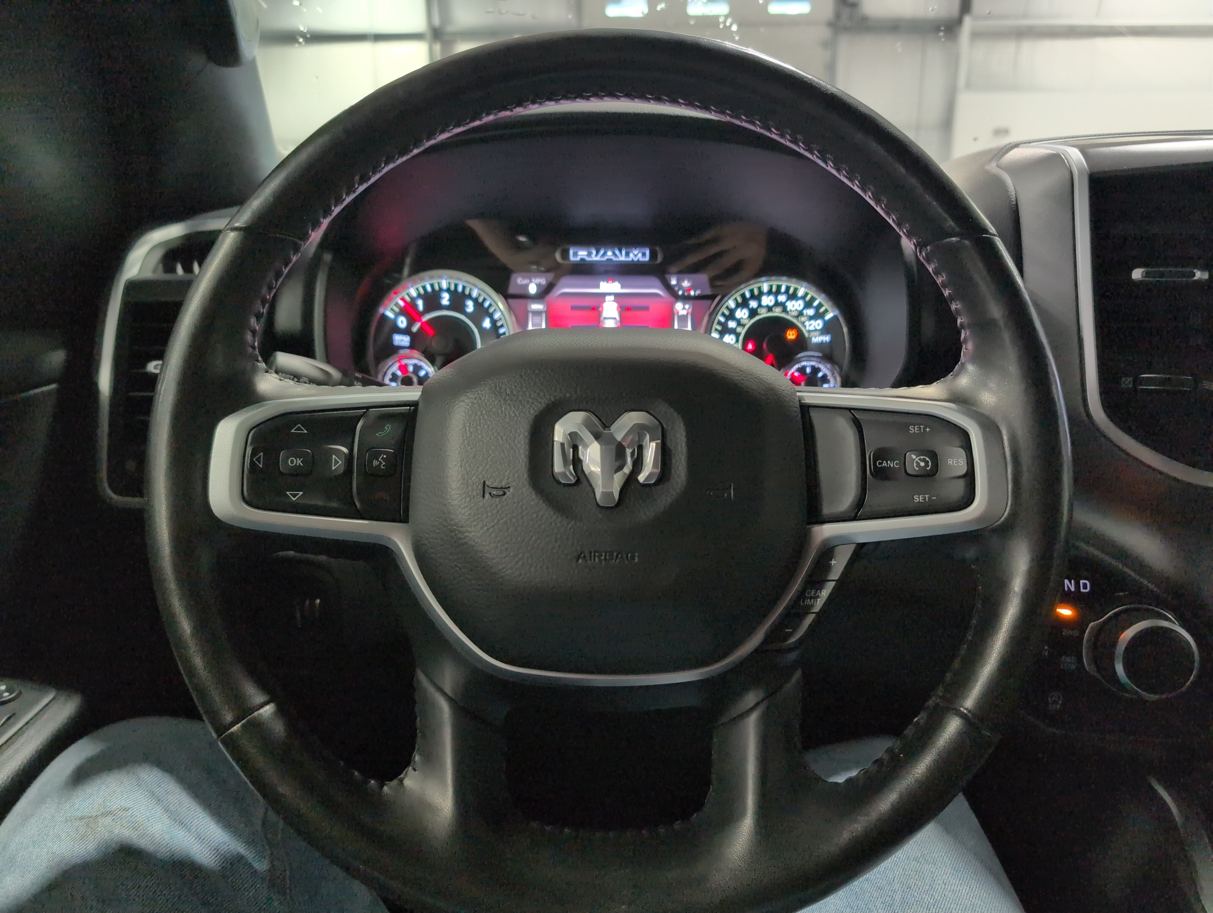 2021 RAM 1500 Big Horn Crew Cab 4x4 5'7" Box