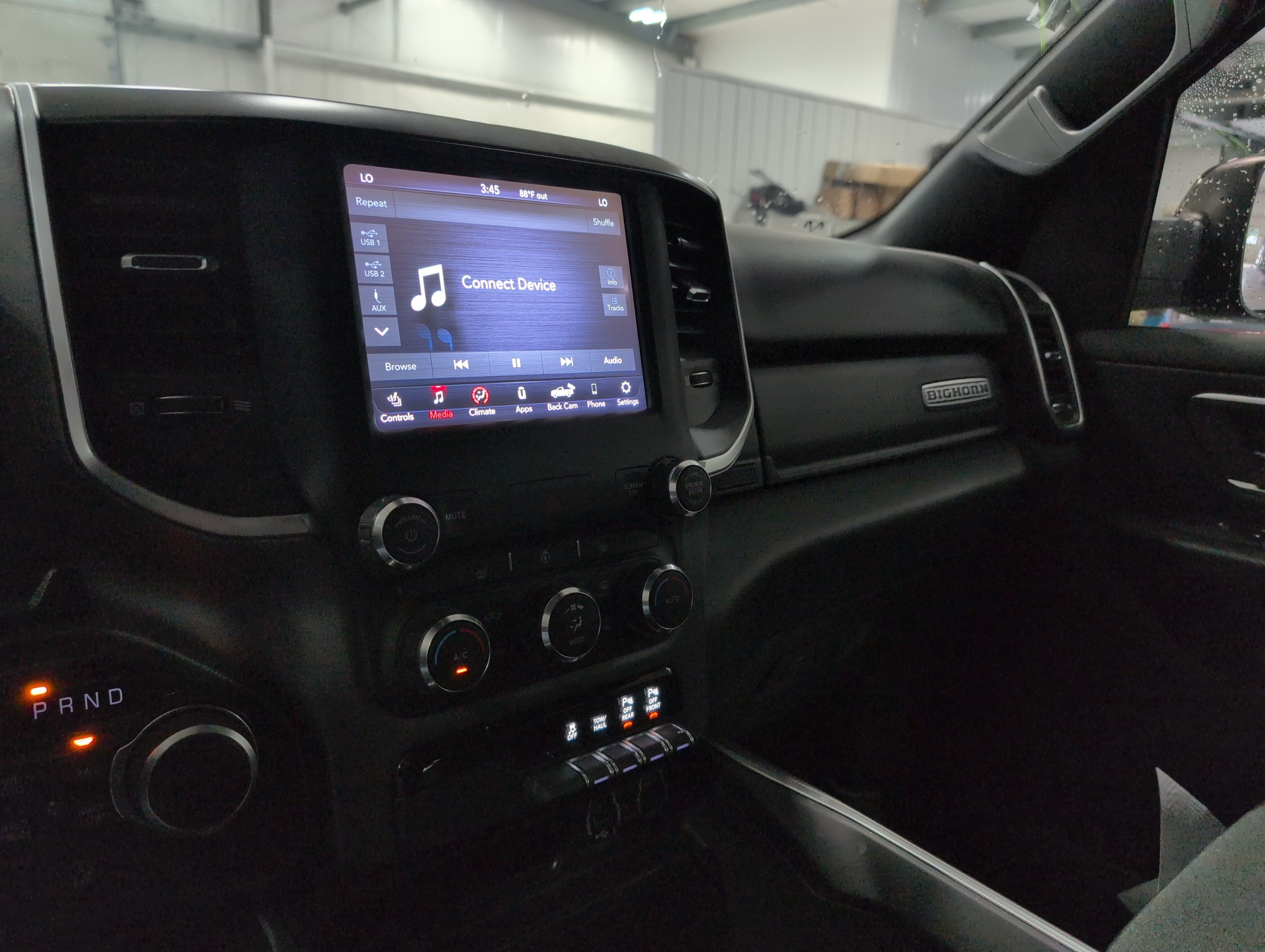 2021 RAM 1500 Big Horn Crew Cab 4x4 5'7" Box