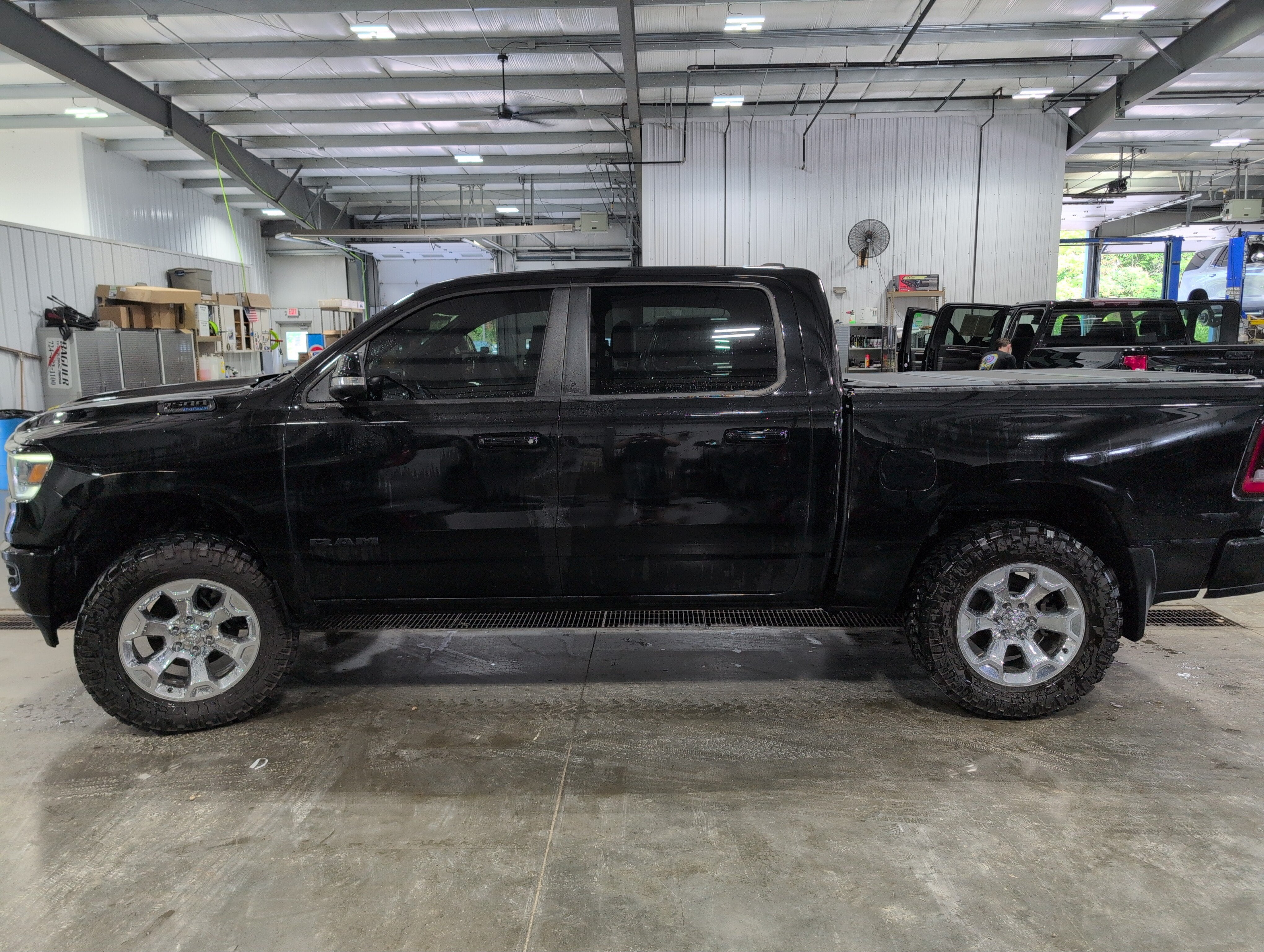 2021 RAM 1500 Big Horn Crew Cab 4x4 5'7" Box