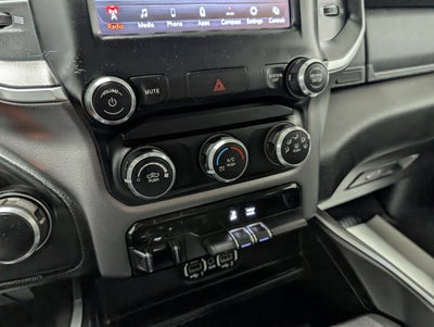 2020 RAM 1500 Big Horn Crew Cab 4x4 5'7" Box