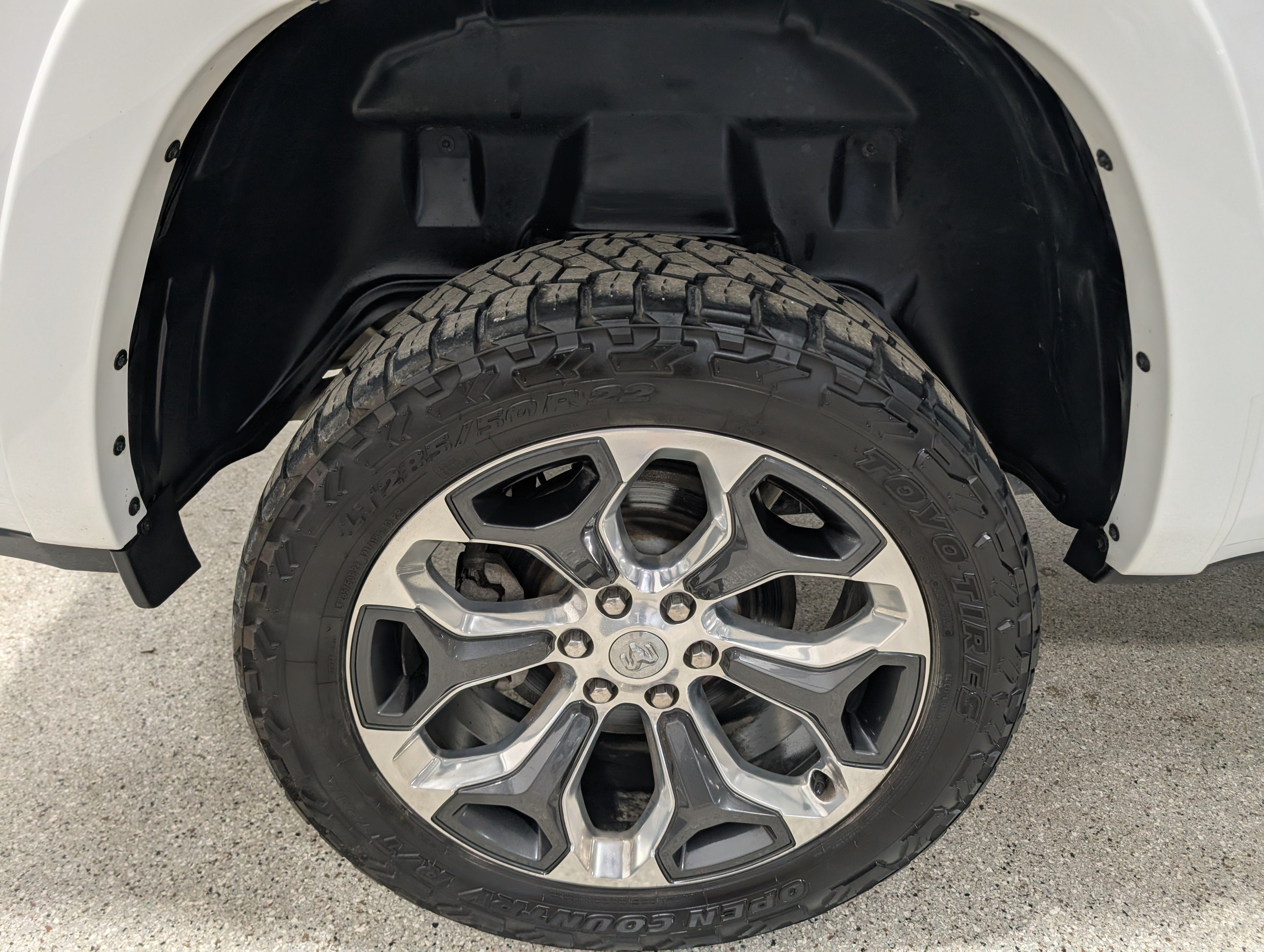2020 RAM 1500 Limited Crew Cab 4x4 5'7" Box