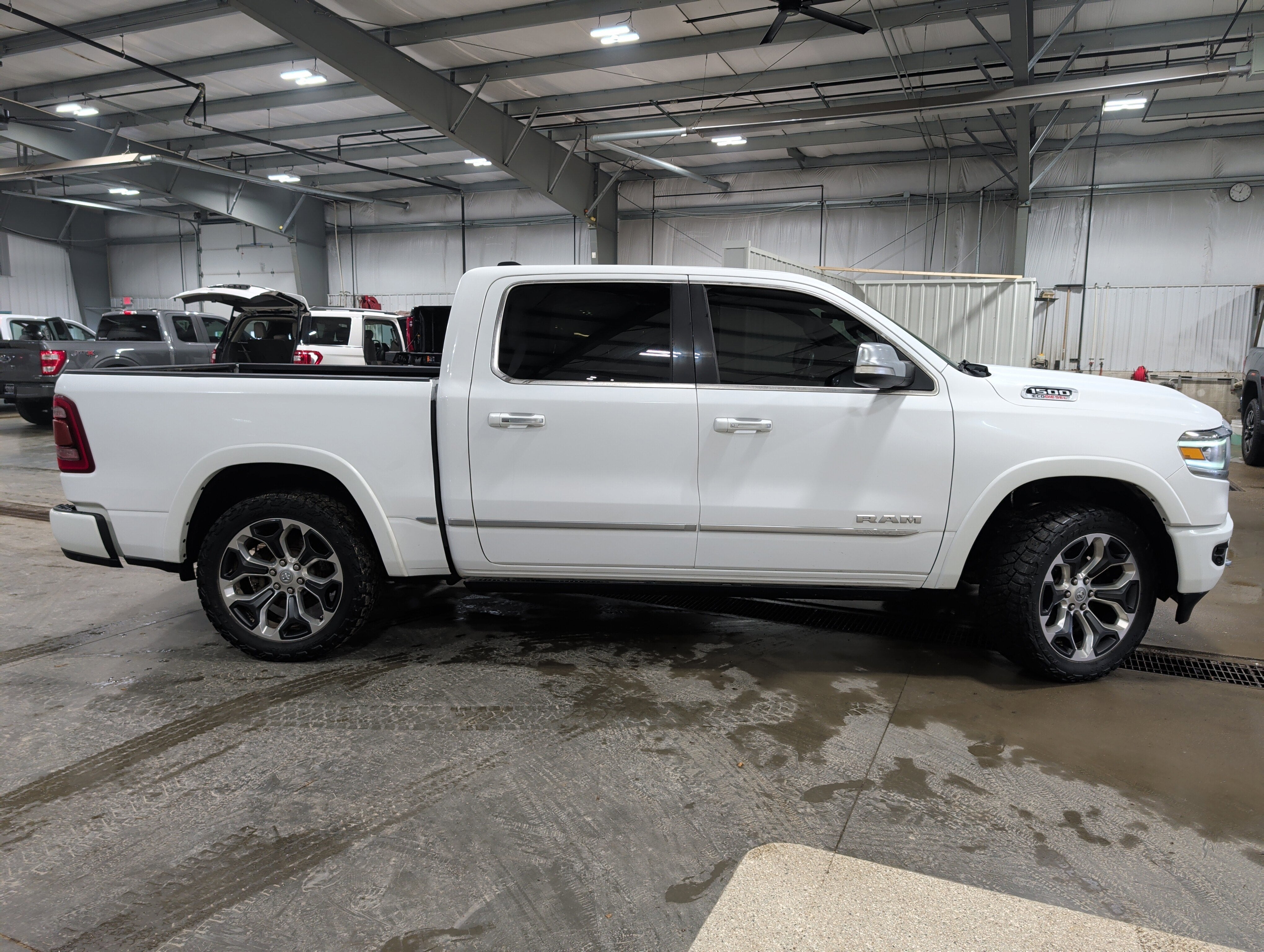 2020 RAM 1500 Limited Crew Cab 4x4 5'7" Box