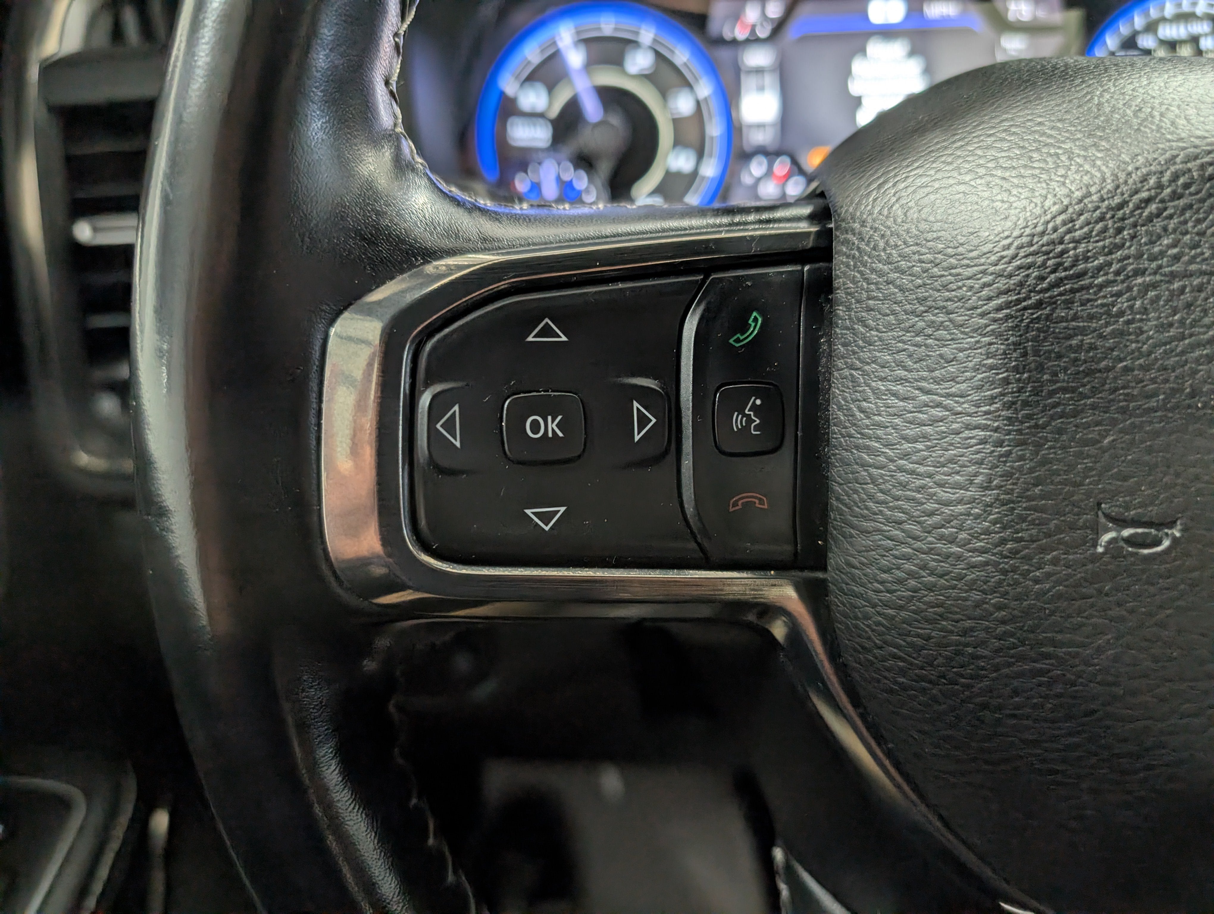 2020 RAM 1500 Limited Crew Cab 4x4 5'7" Box