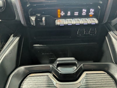 2020 RAM 1500 Limited Crew Cab 4x4 5'7" Box