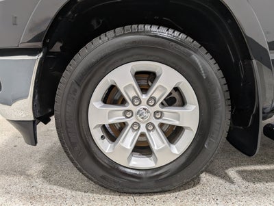 2019 RAM 1500 Laramie Crew Cab 4x4 5'7" Box