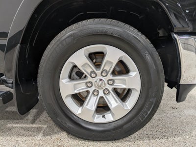 2019 RAM 1500 Laramie Crew Cab 4x4 5'7" Box