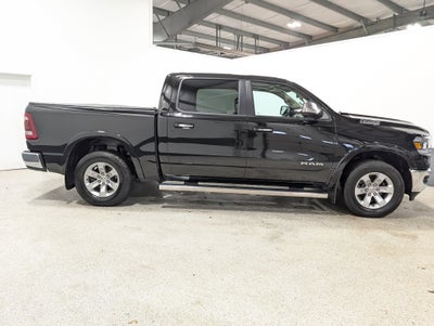 2019 RAM 1500 Laramie Crew Cab 4x4 5'7" Box