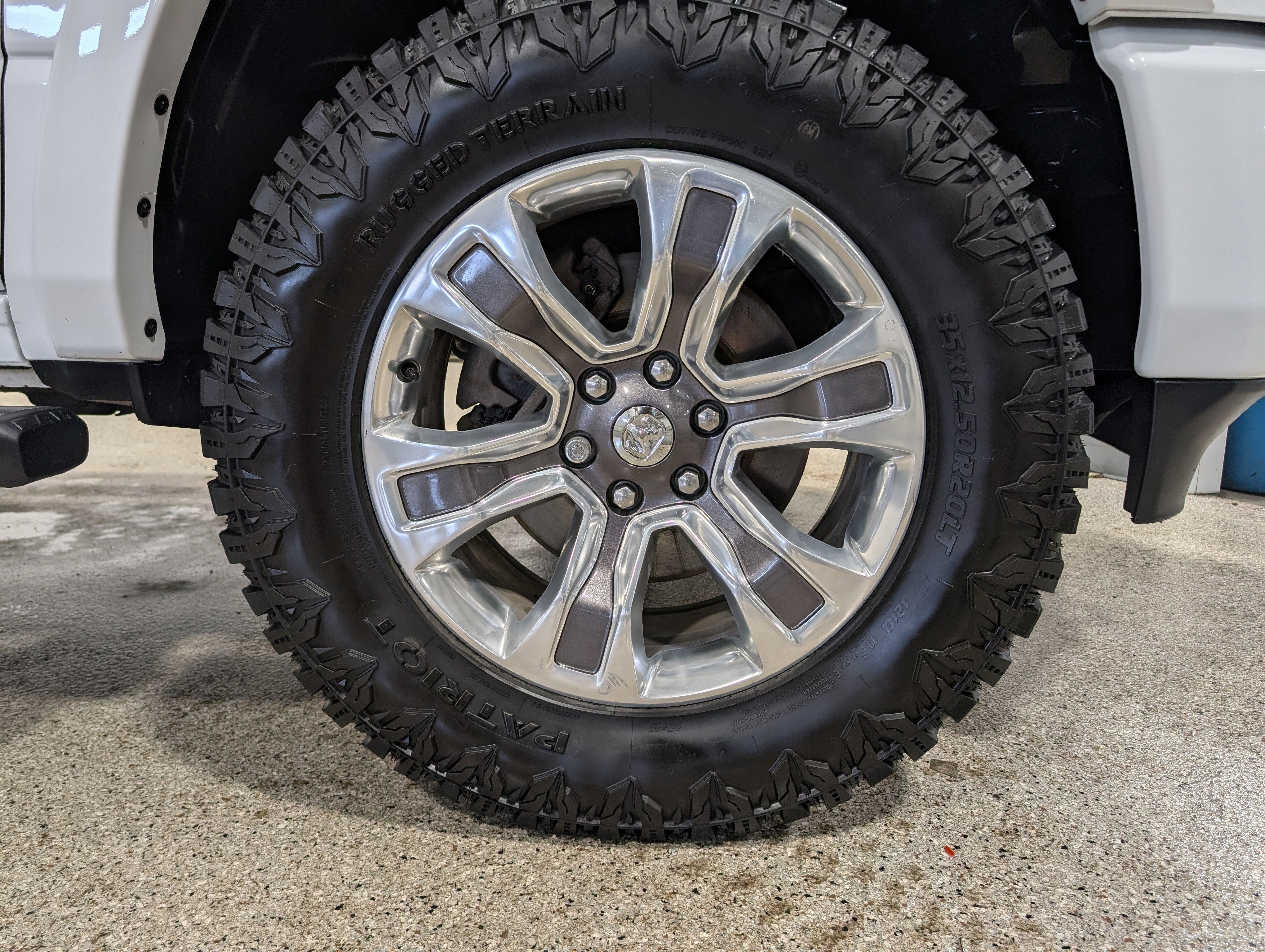 2021 RAM 1500 Limited Longhorn Crew Cab 4x4 5'7" Box