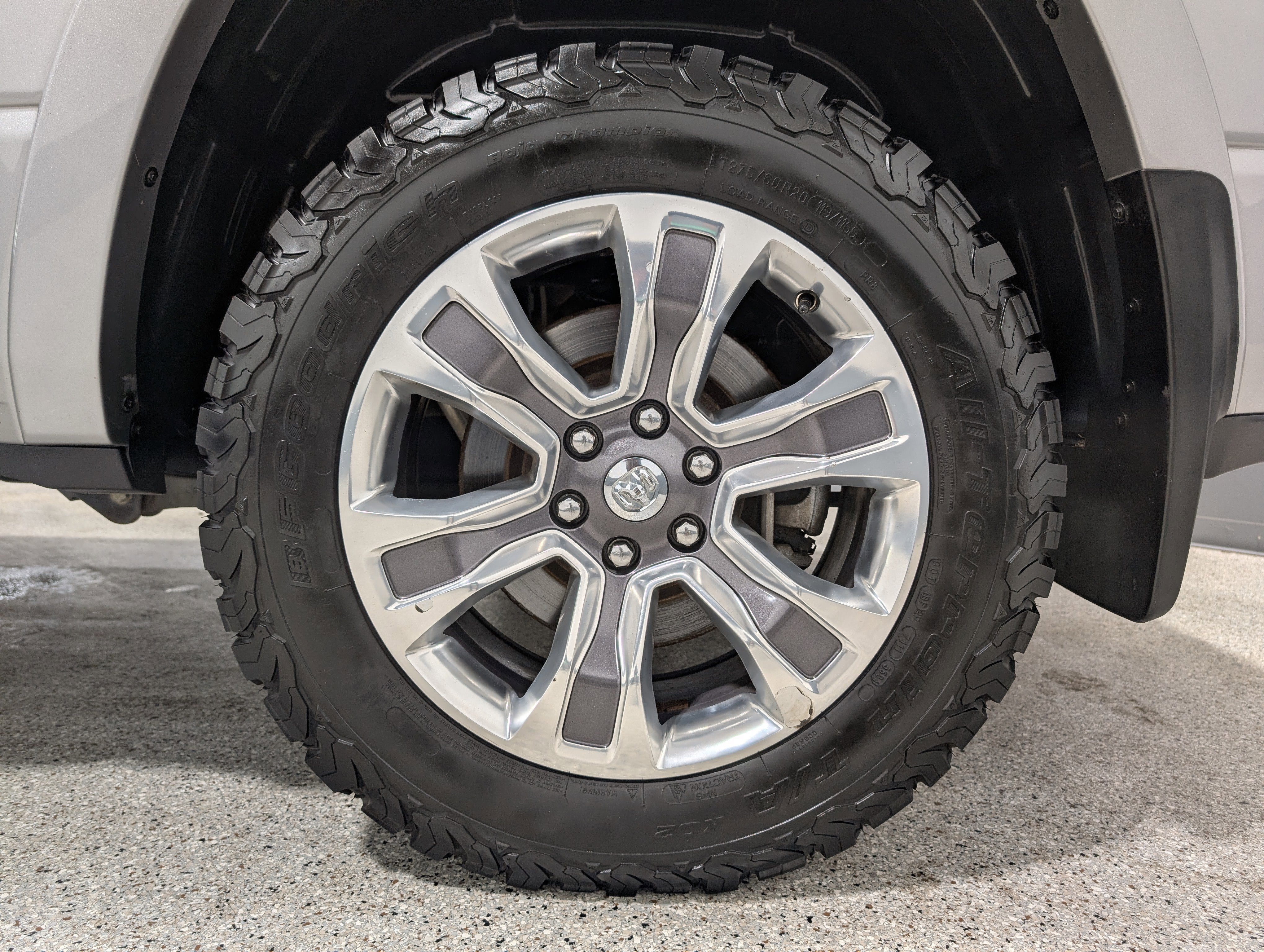 2019 RAM 1500 Longhorn Crew Cab 4x4 5'7" Box