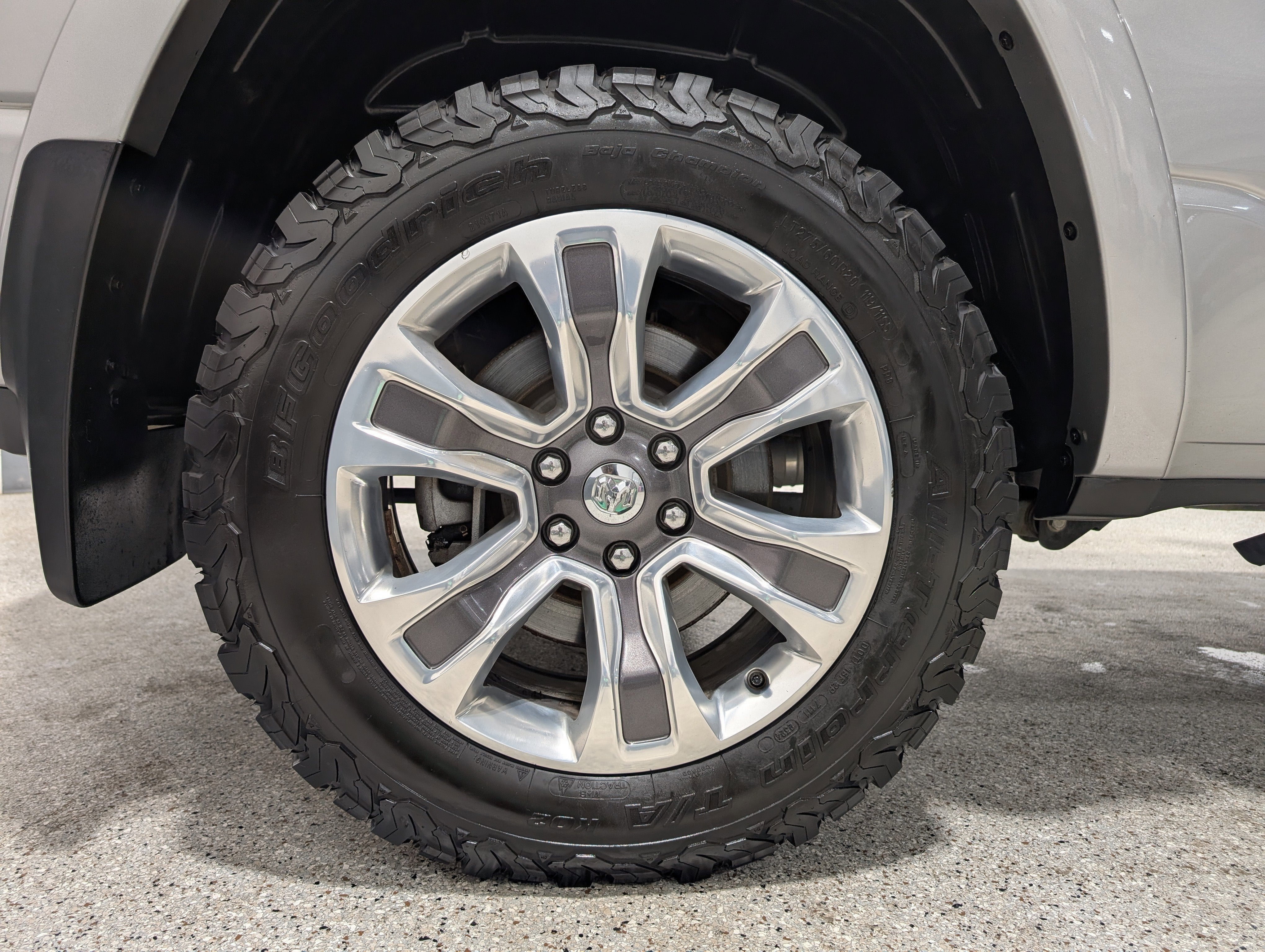 2019 RAM 1500 Longhorn Crew Cab 4x4 5'7" Box