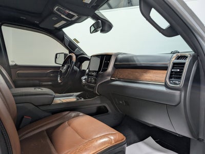 2019 RAM 1500 Longhorn Crew Cab 4x4 5'7" Box