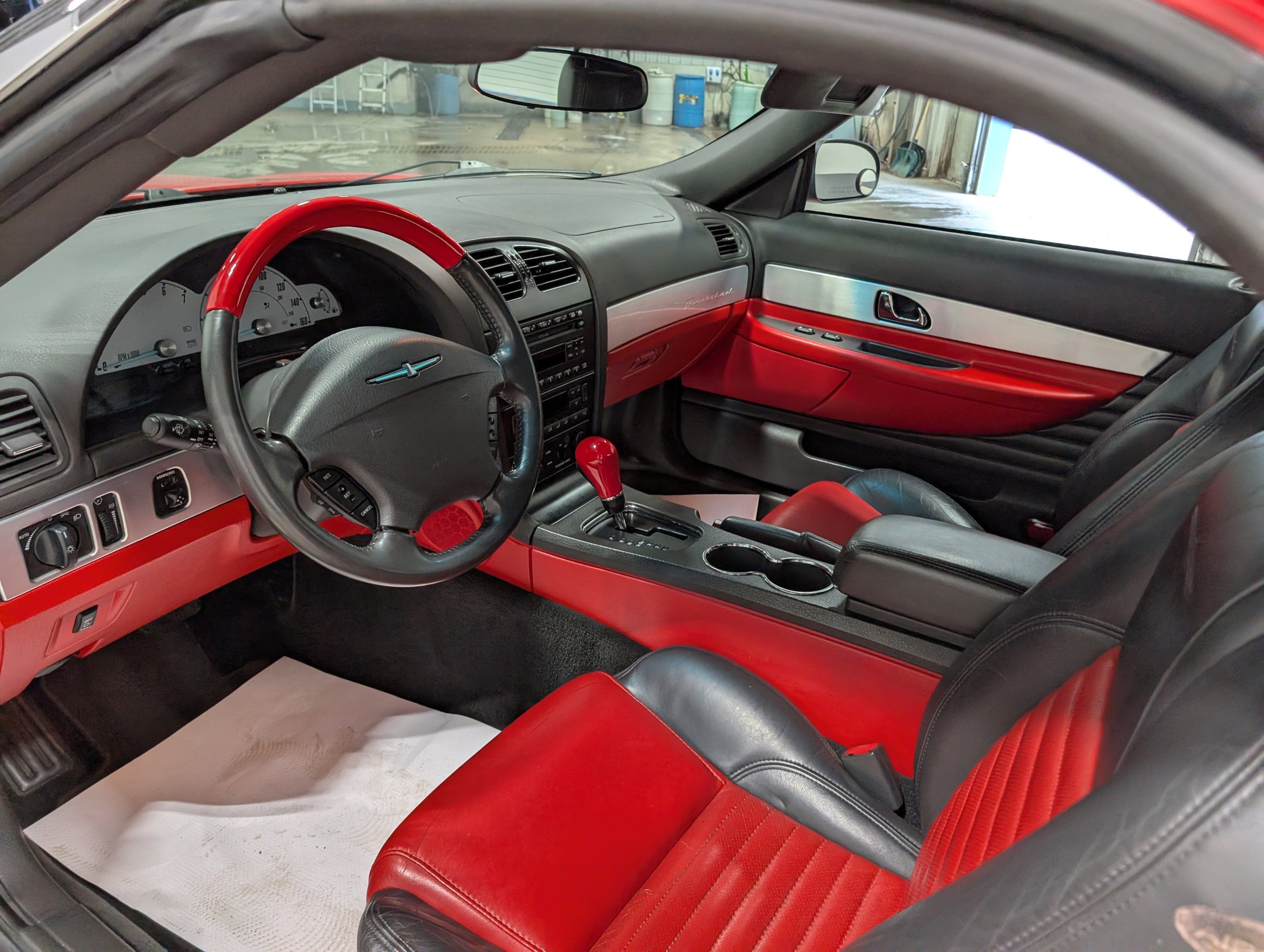2002 Ford Thunderbird w/Hardtop Premium