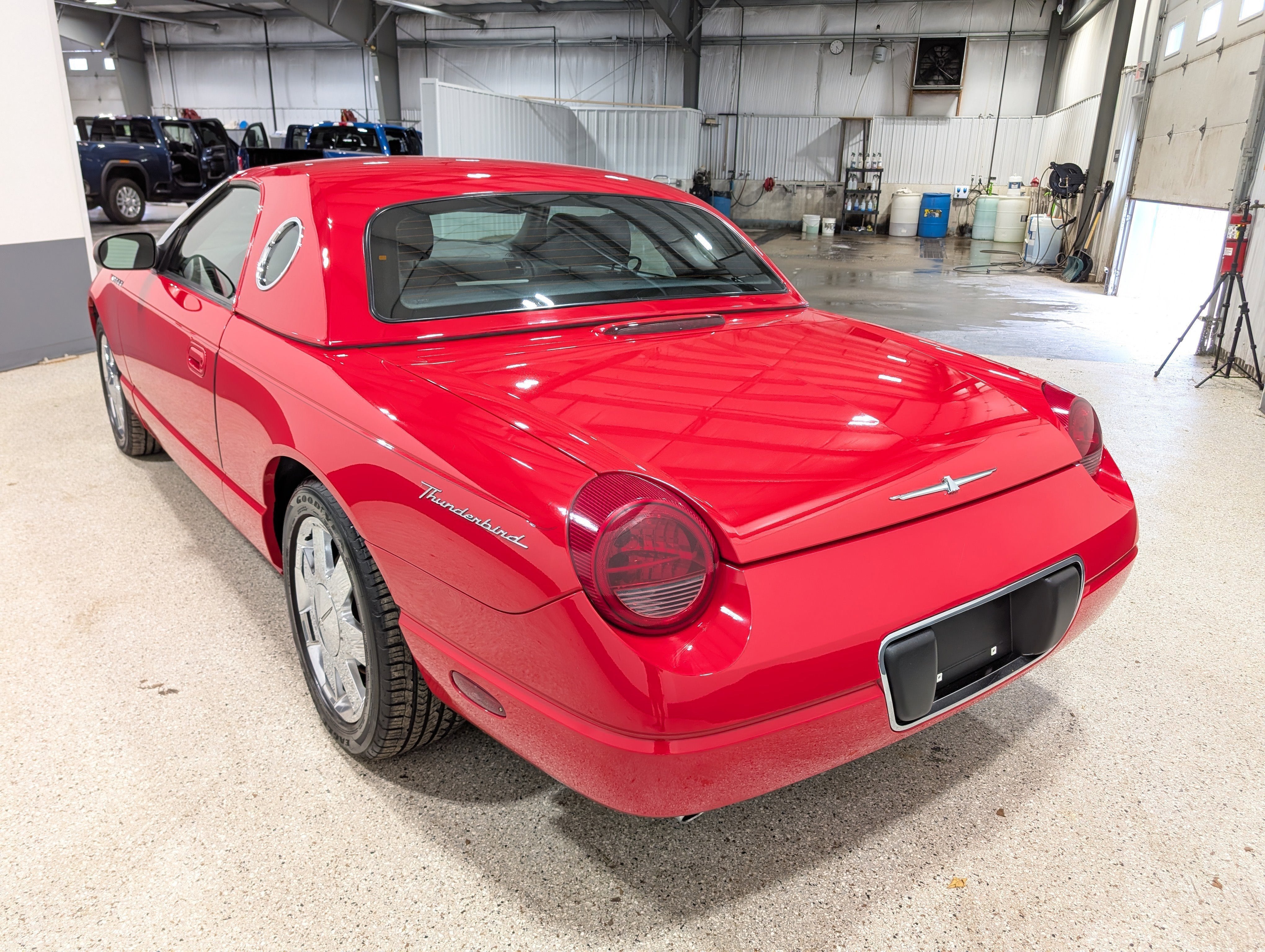 2002 Ford Thunderbird w/Hardtop Premium