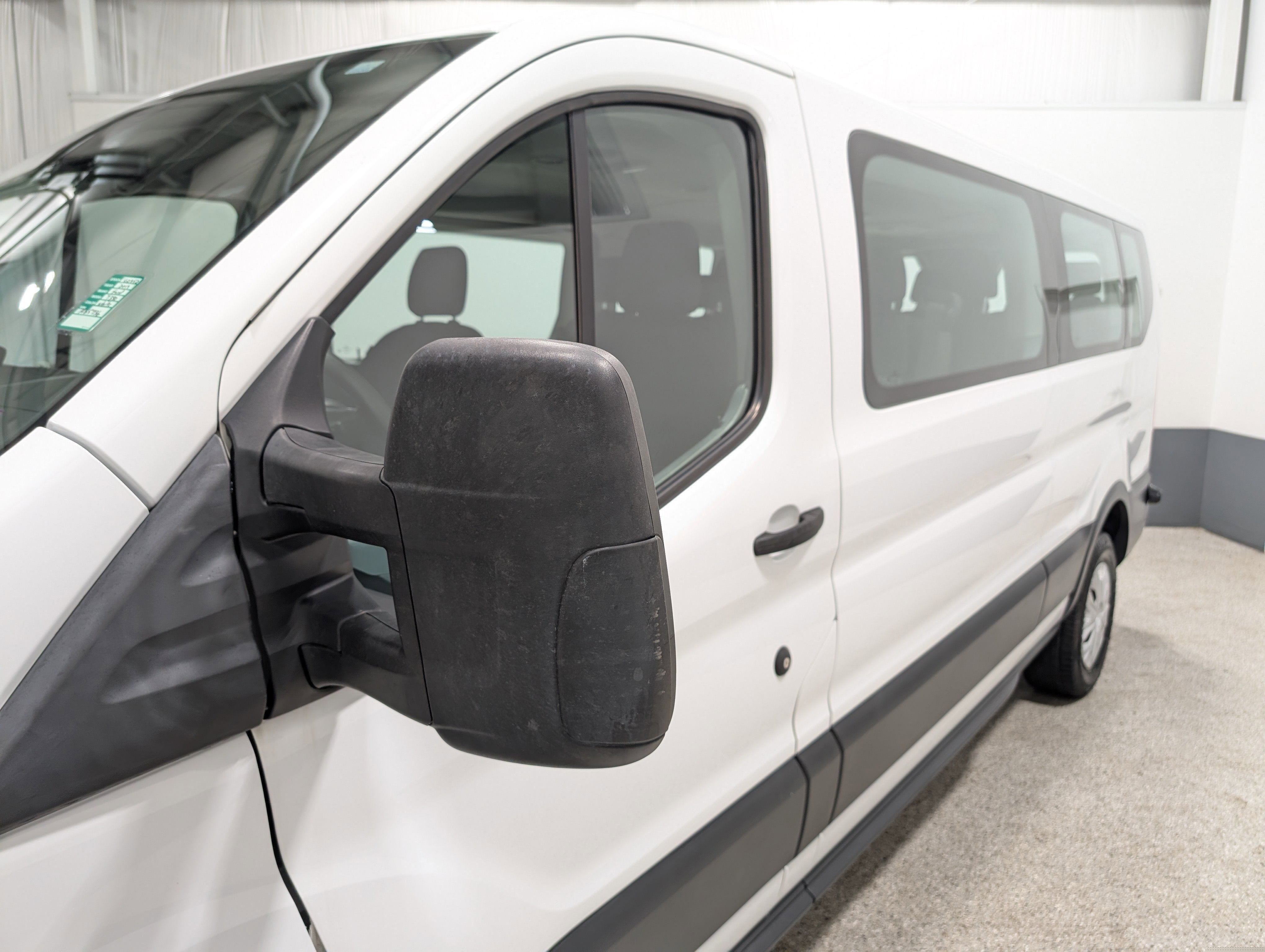 2018 Ford Transit Passenger Wagon XL
