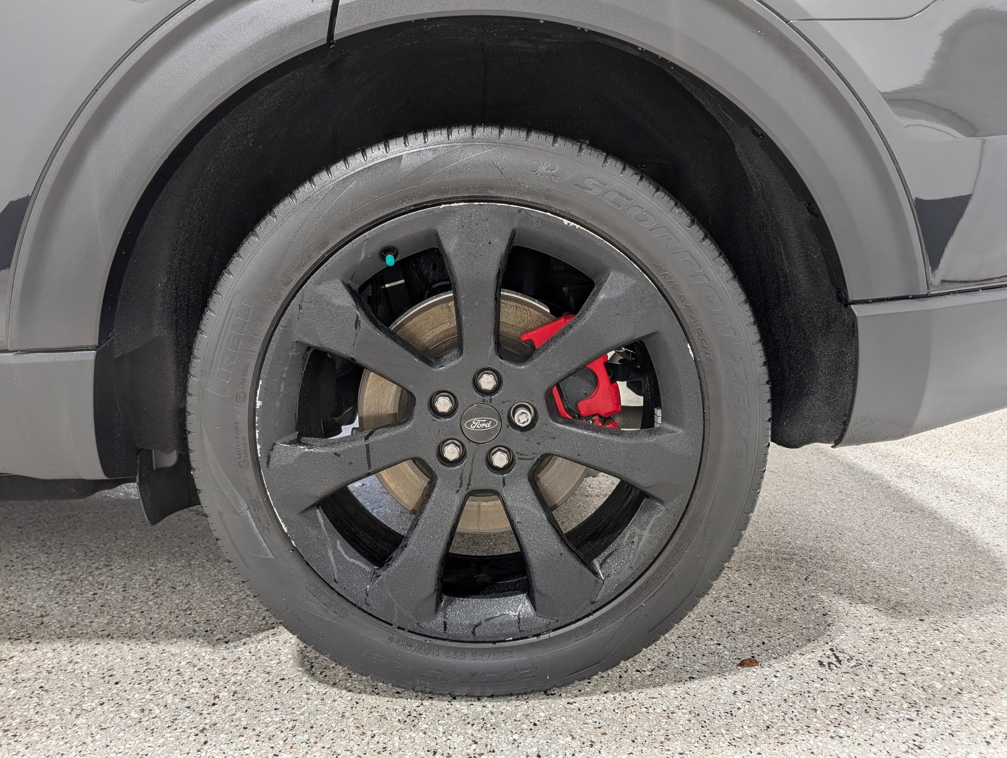 2021 Ford Explorer ST