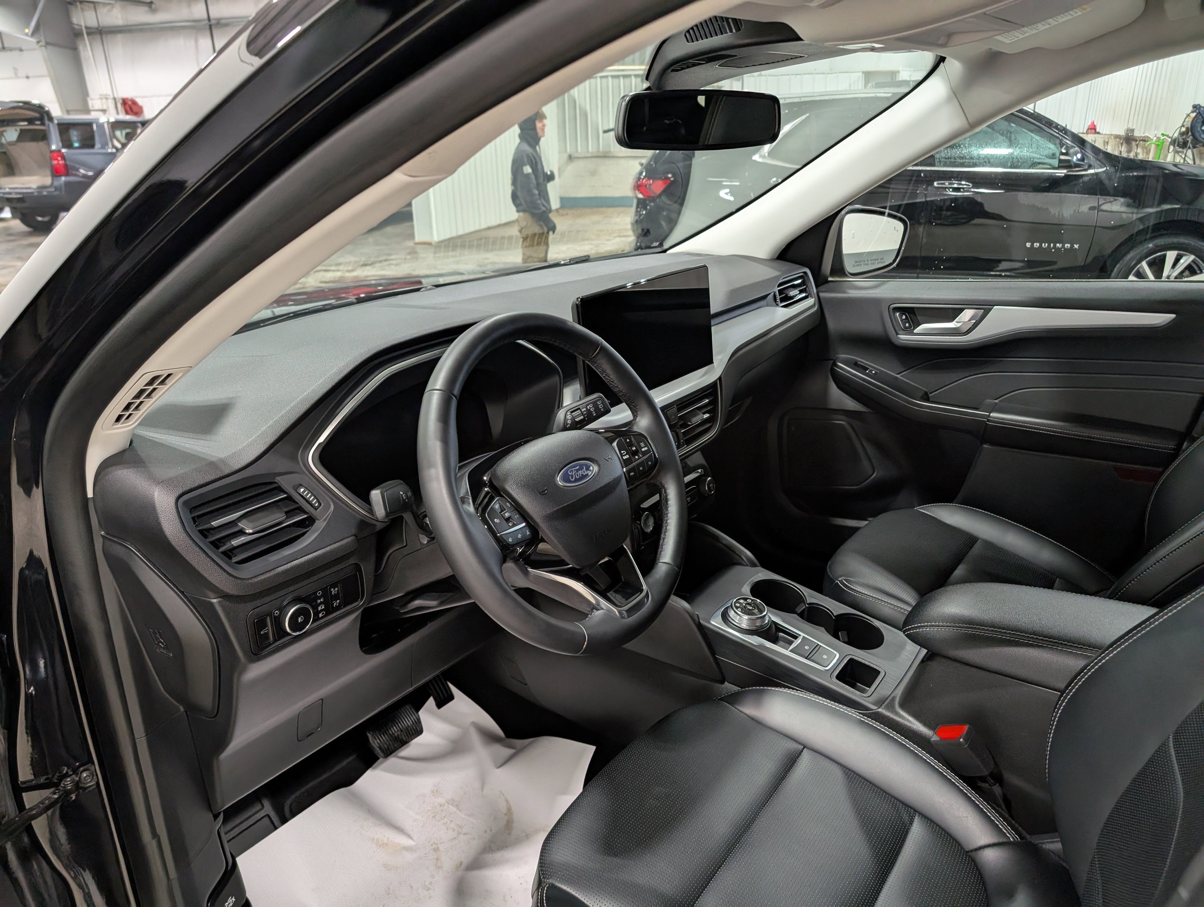 2025 Ford Escape Platinum