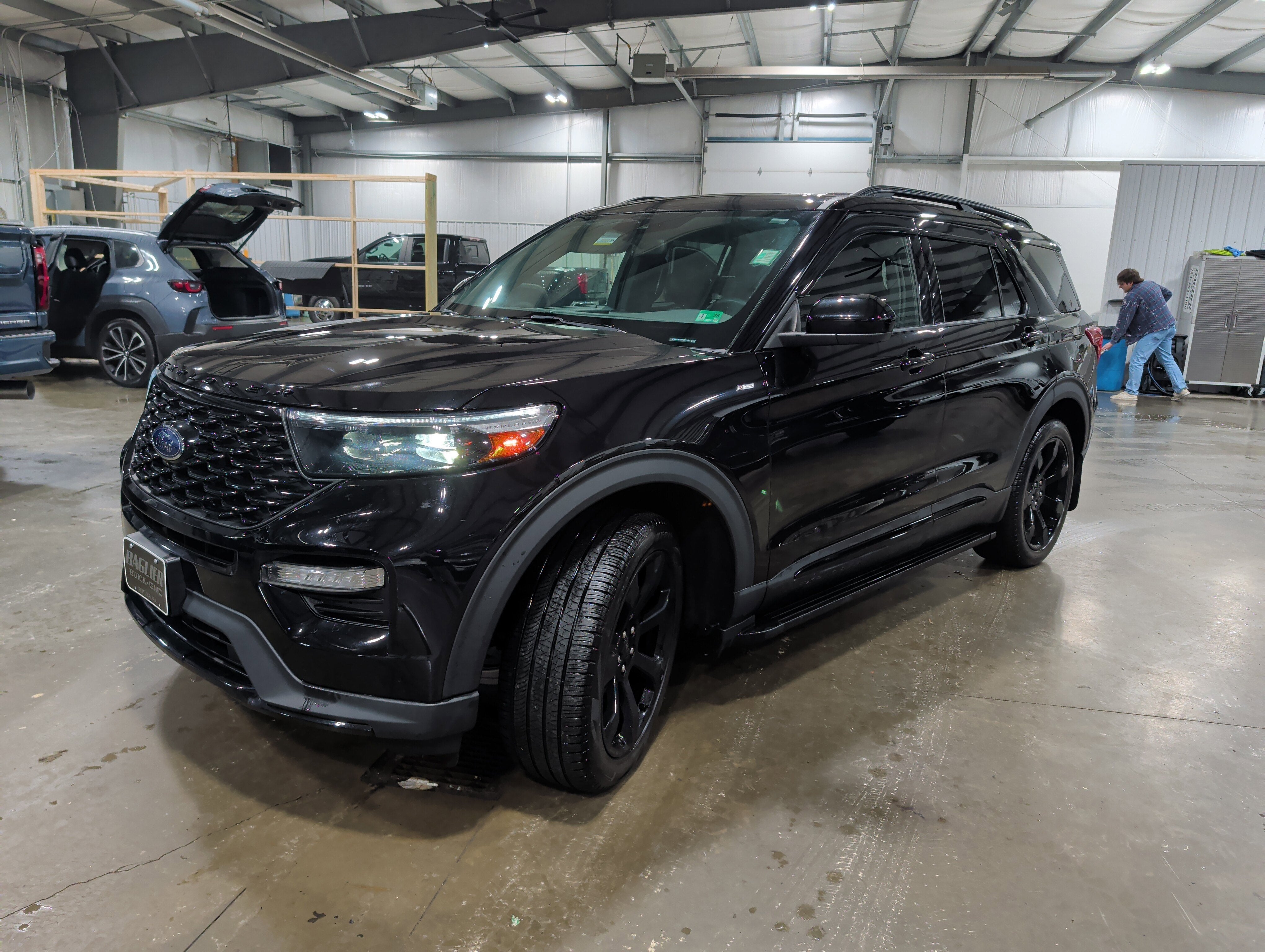2023 Ford Explorer ST-Line