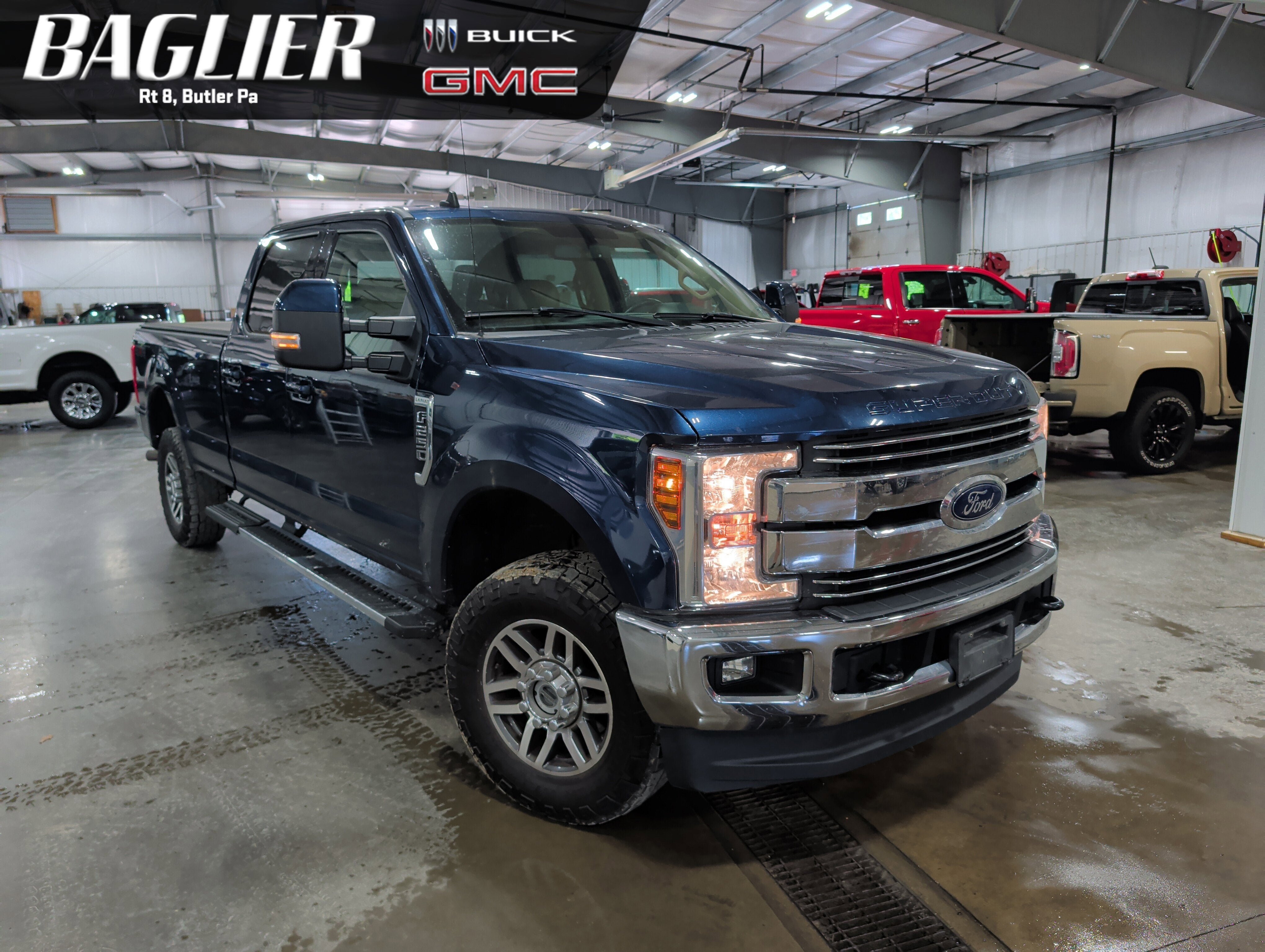 2019 Ford F-250 Lariat 4x4 Crew Cab 8' Box's photo