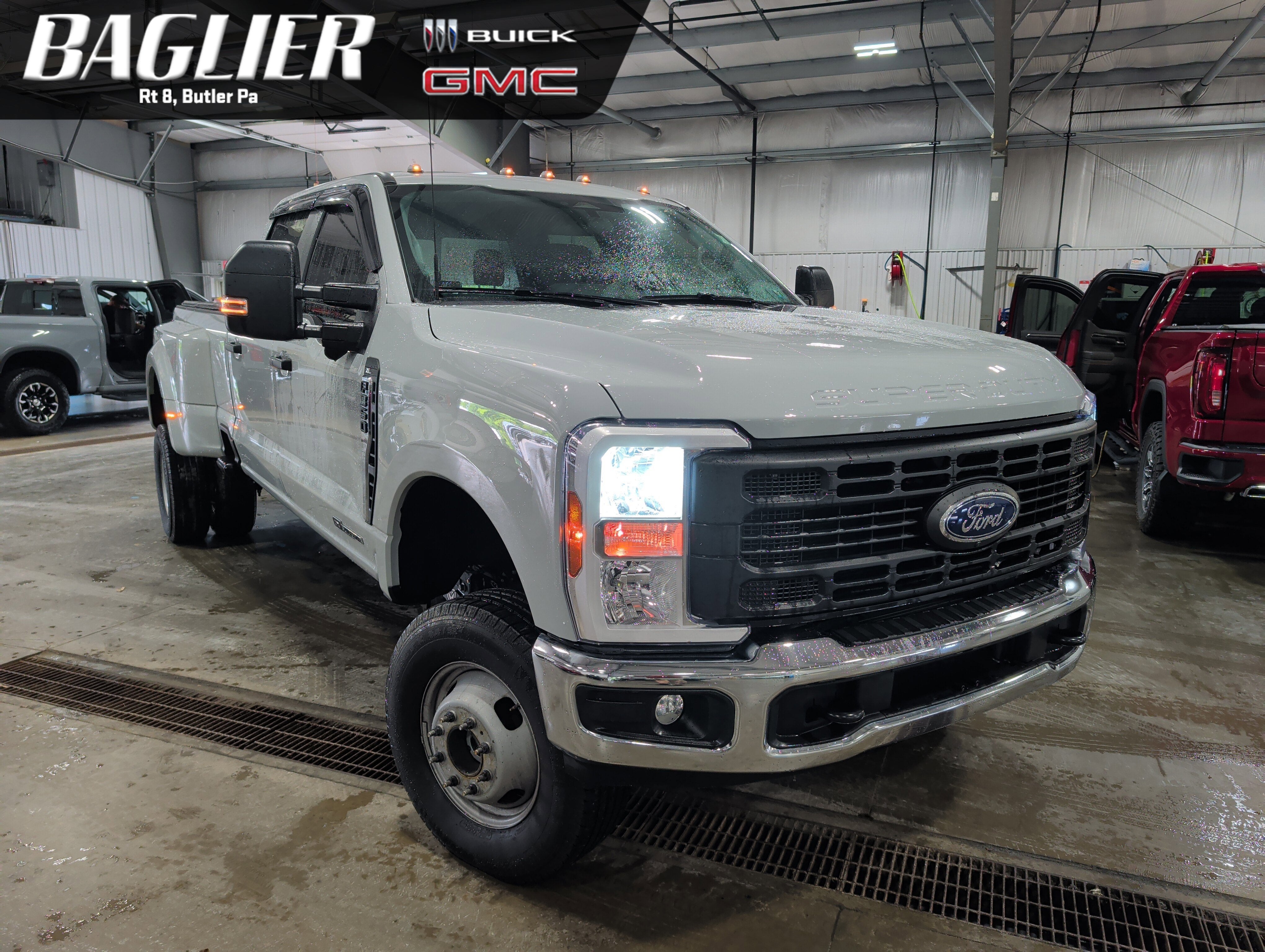 2025 Ford F-350 XL 4x4 Crew Cab 8' Box DRW's photo