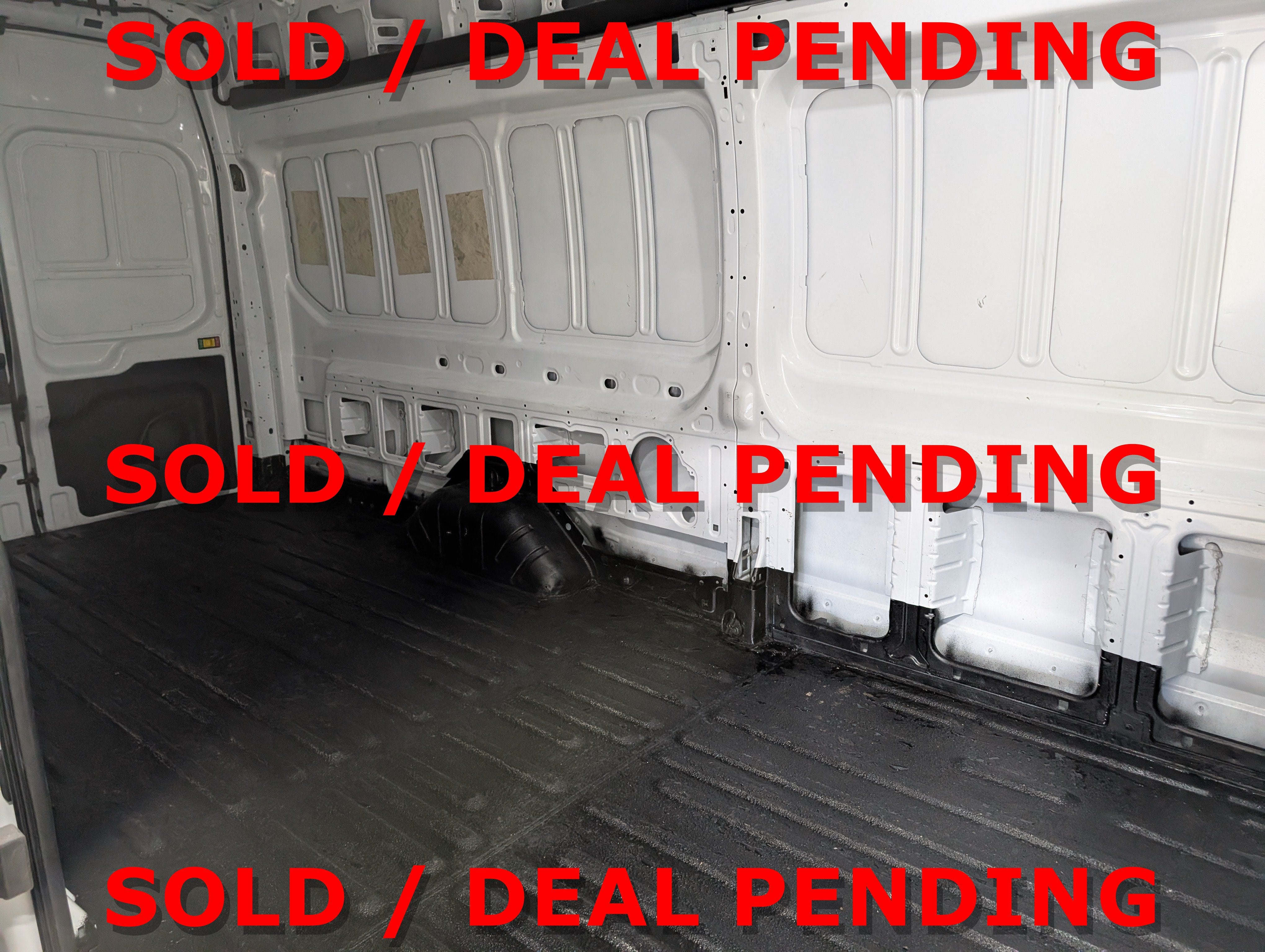 2022 Ford Transit Cargo Van Base