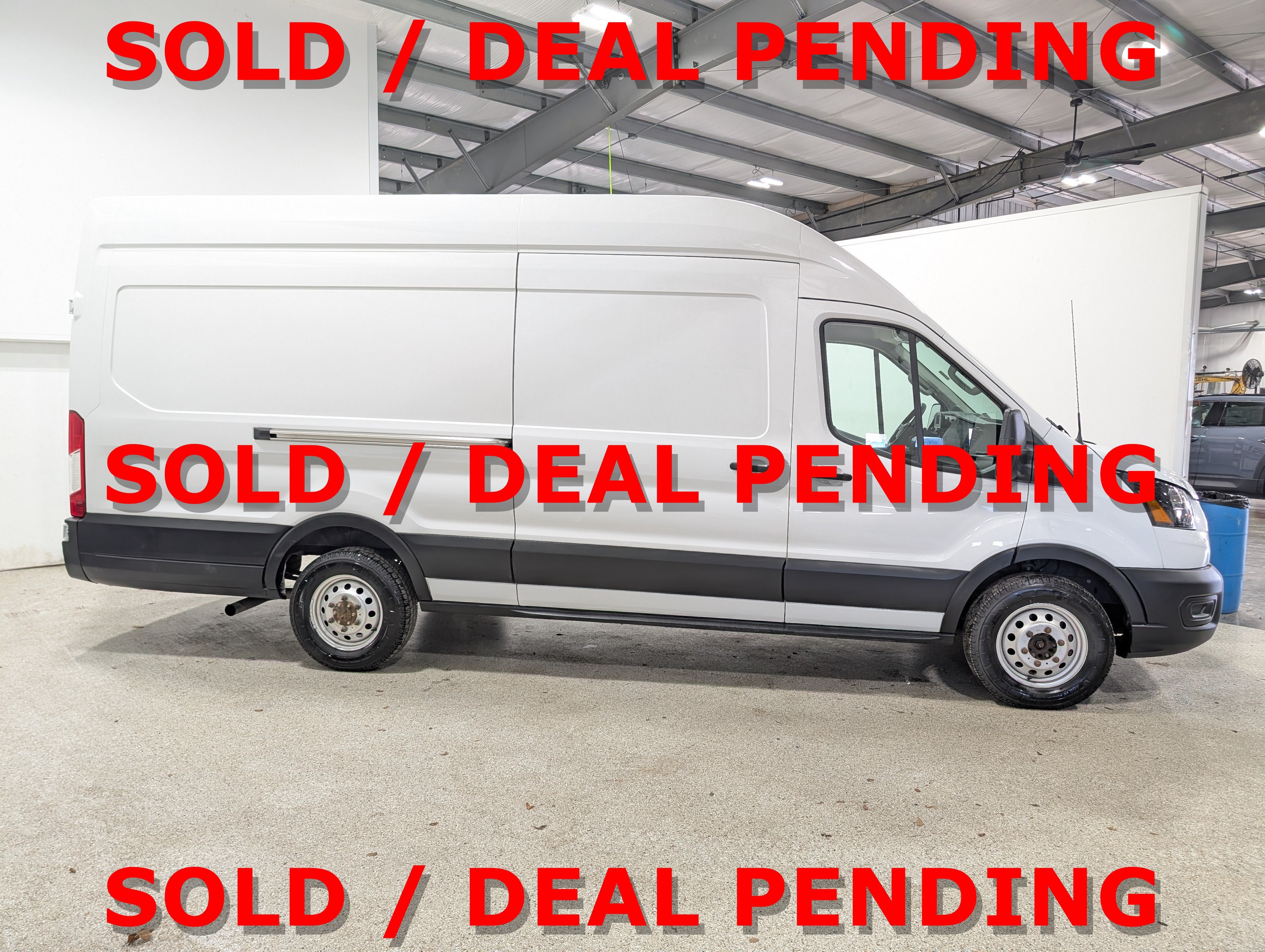2022 Ford Transit Cargo Van Base