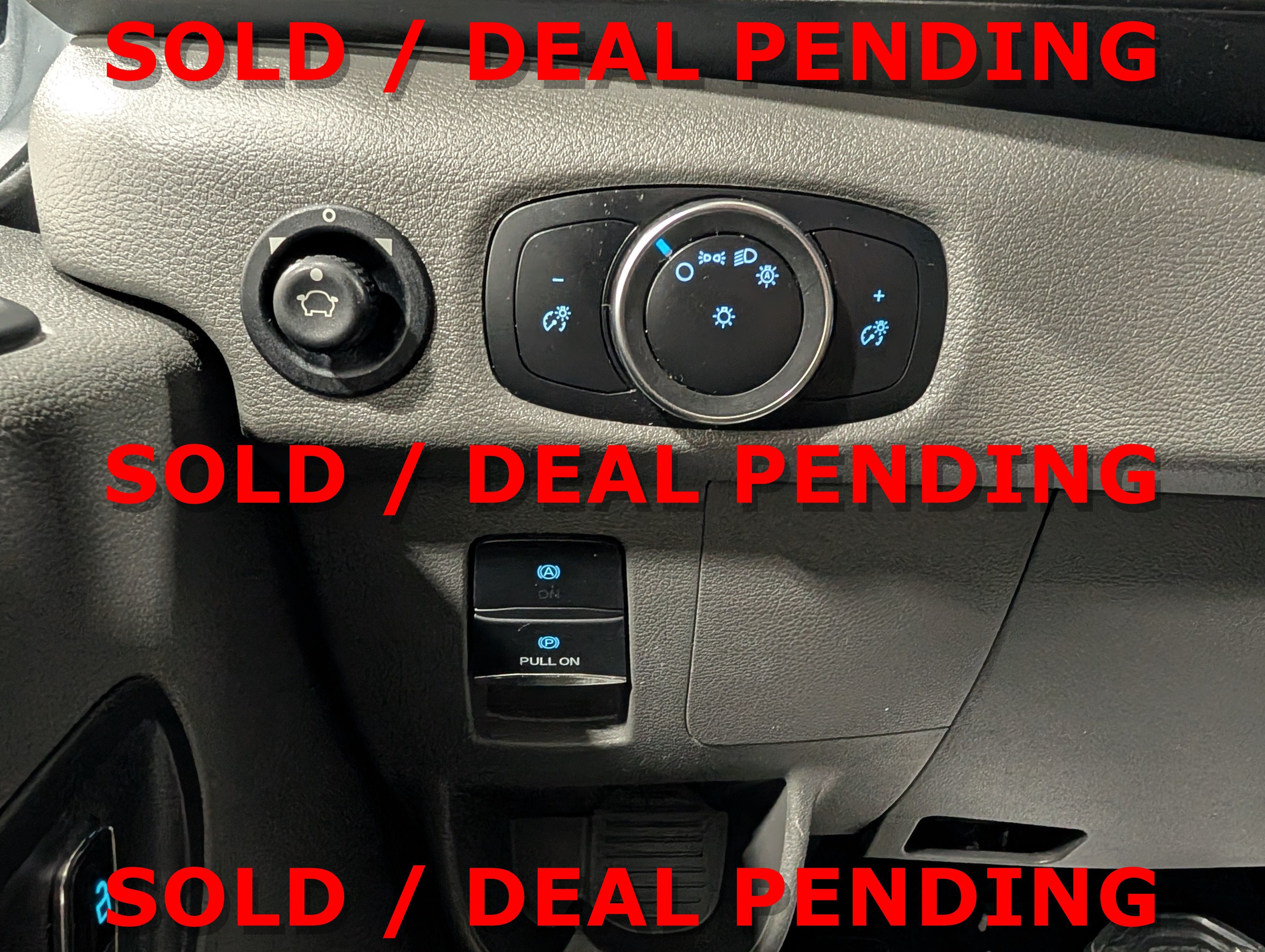 2022 Ford Transit Cargo Van Base