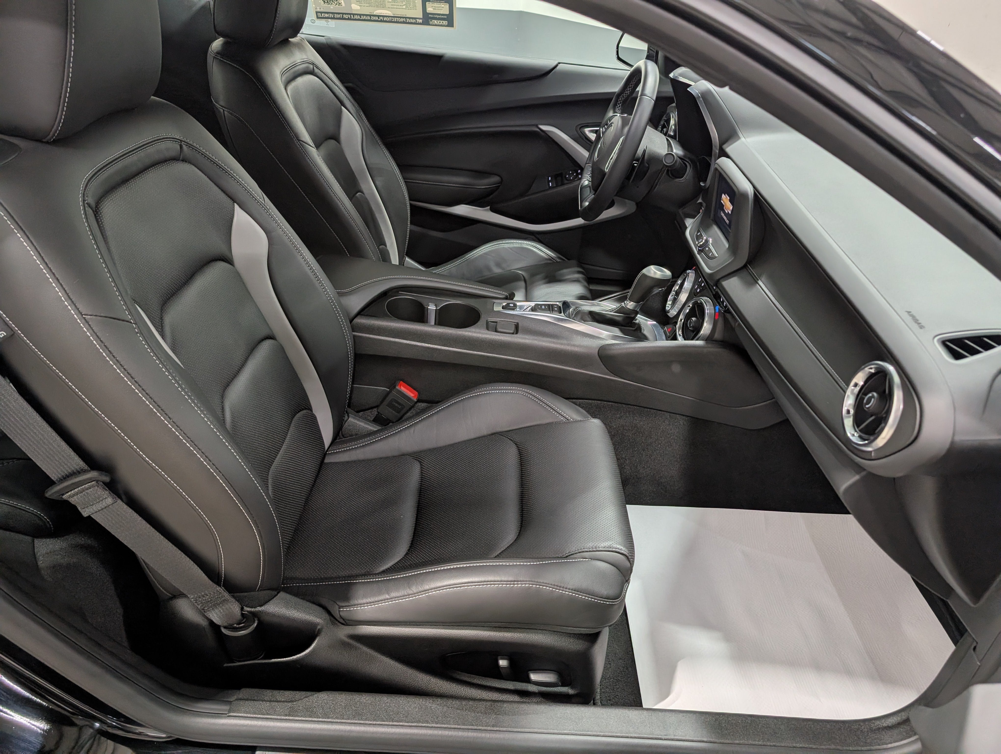 2024 Chevrolet Camaro 2LT
