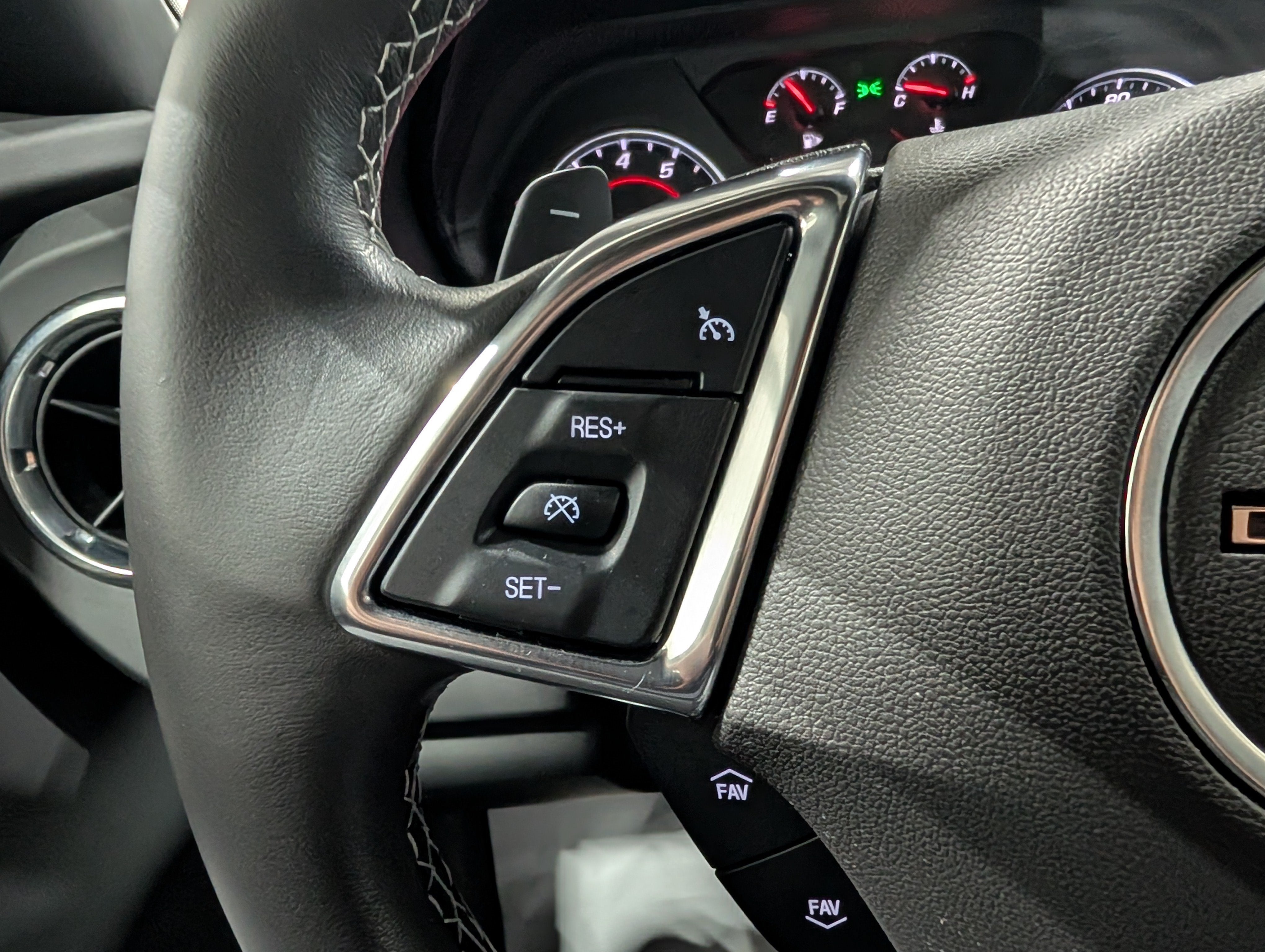 2024 Chevrolet Camaro 2LT