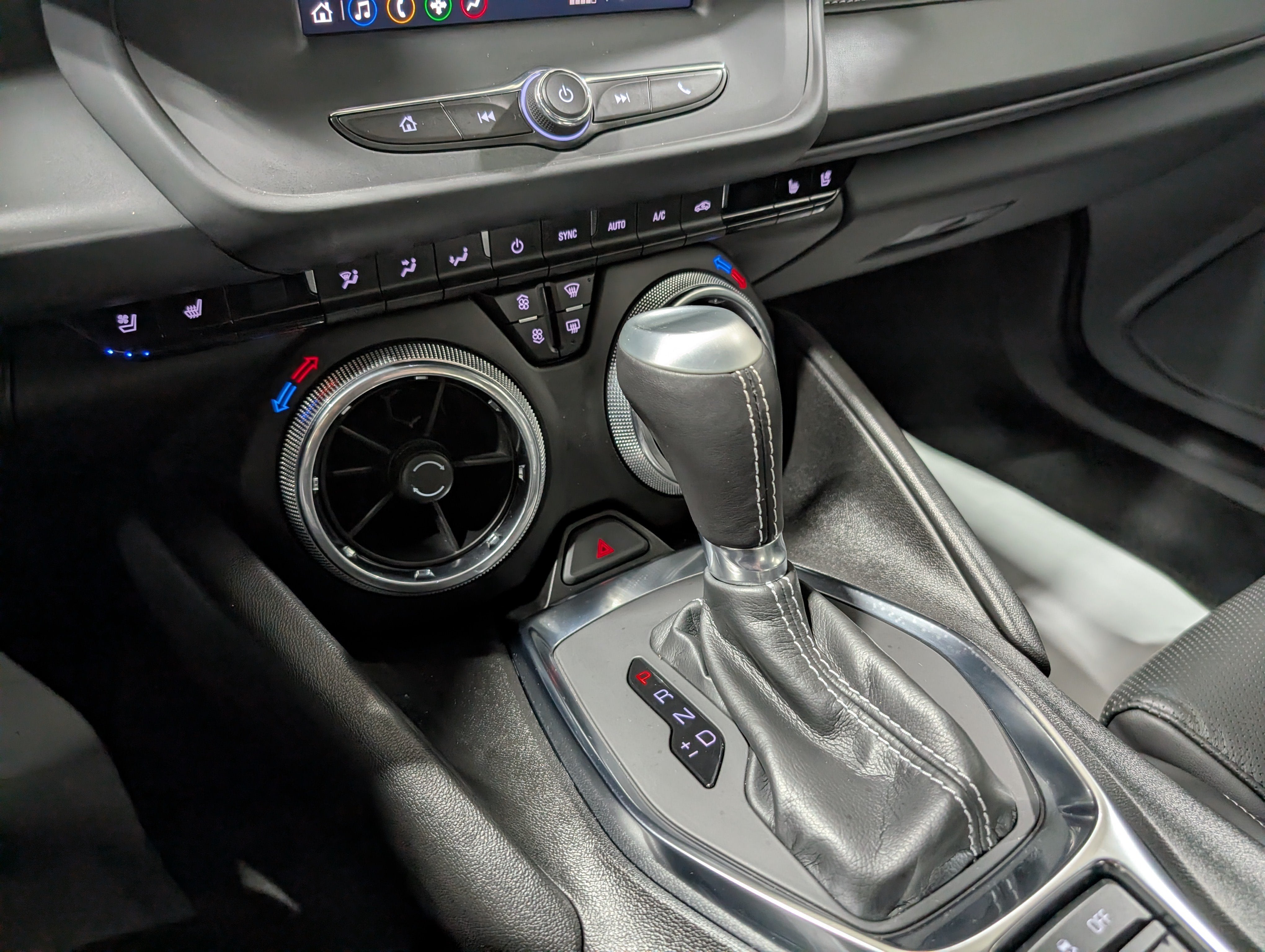 2024 Chevrolet Camaro 2LT