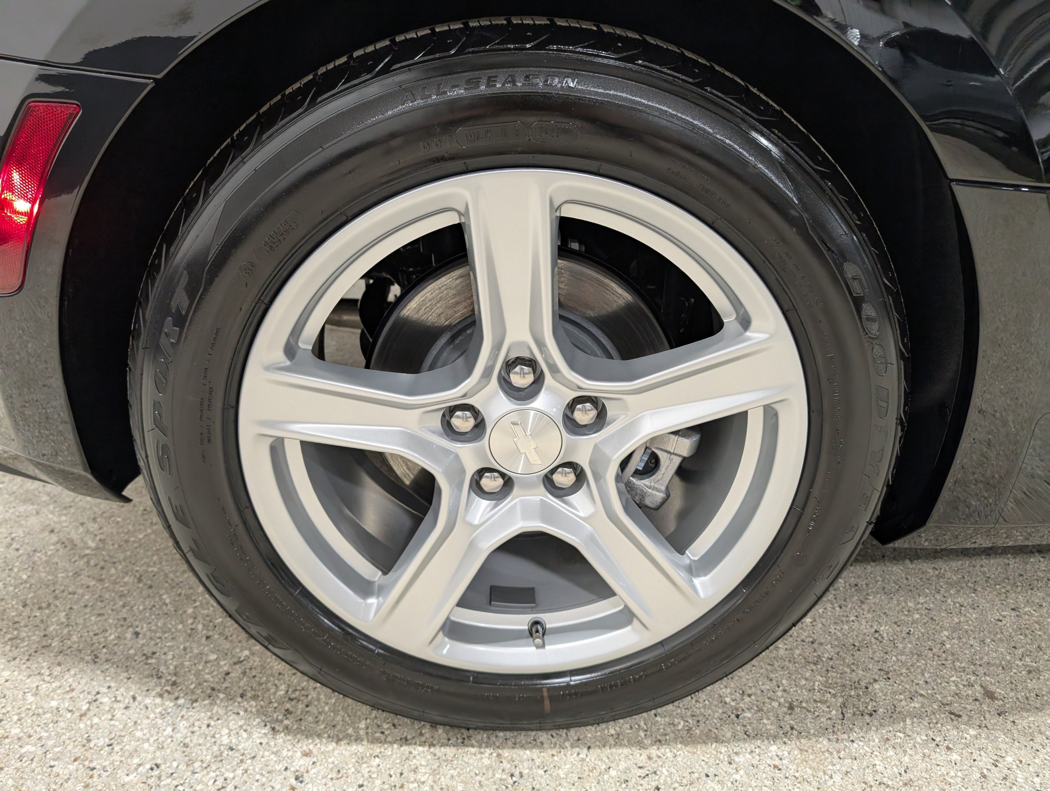 2024 Chevrolet Camaro 2LT