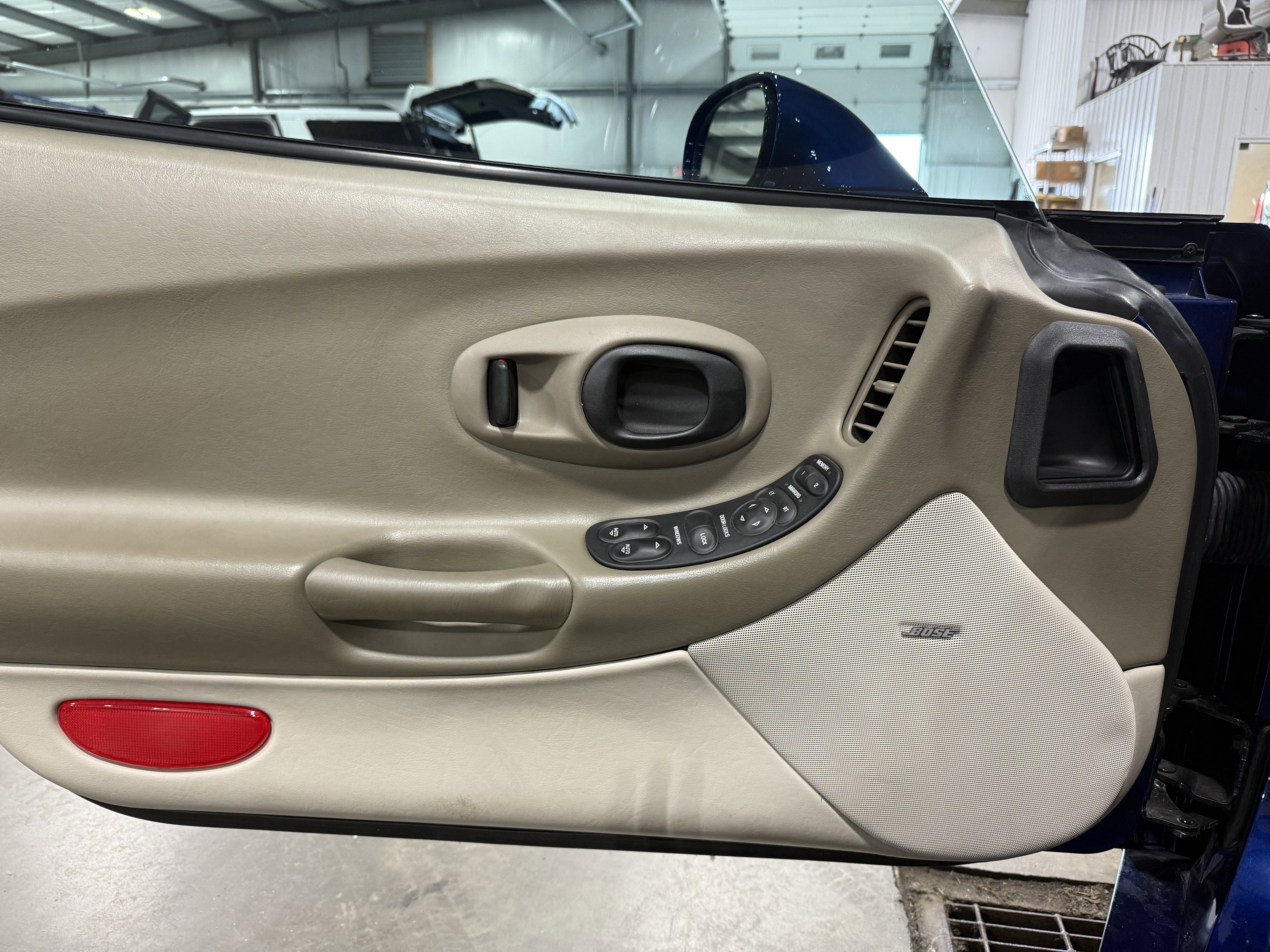 2004 Chevrolet Corvette Base