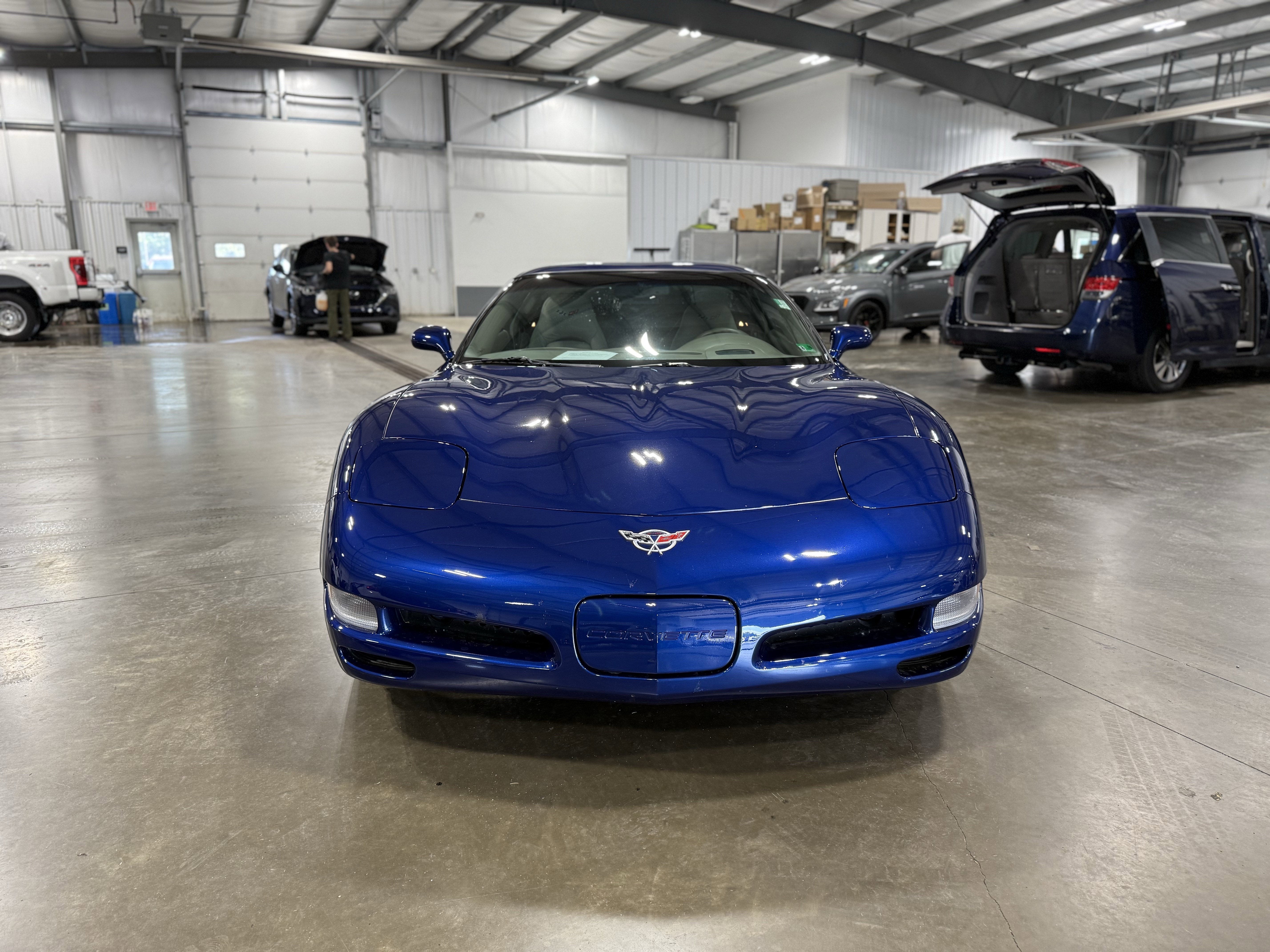 2004 Chevrolet Corvette Base