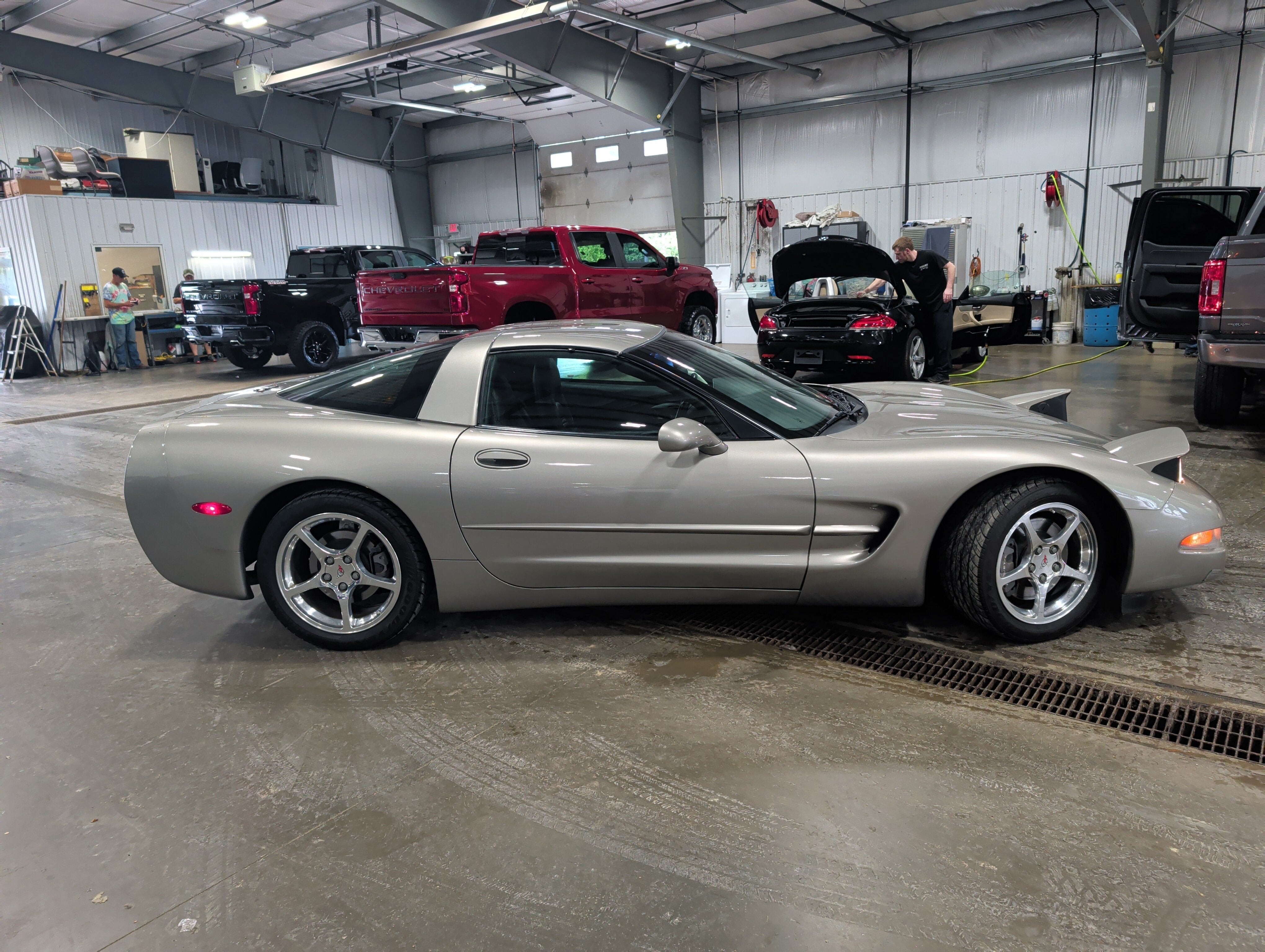 2002 Chevrolet Corvette Base