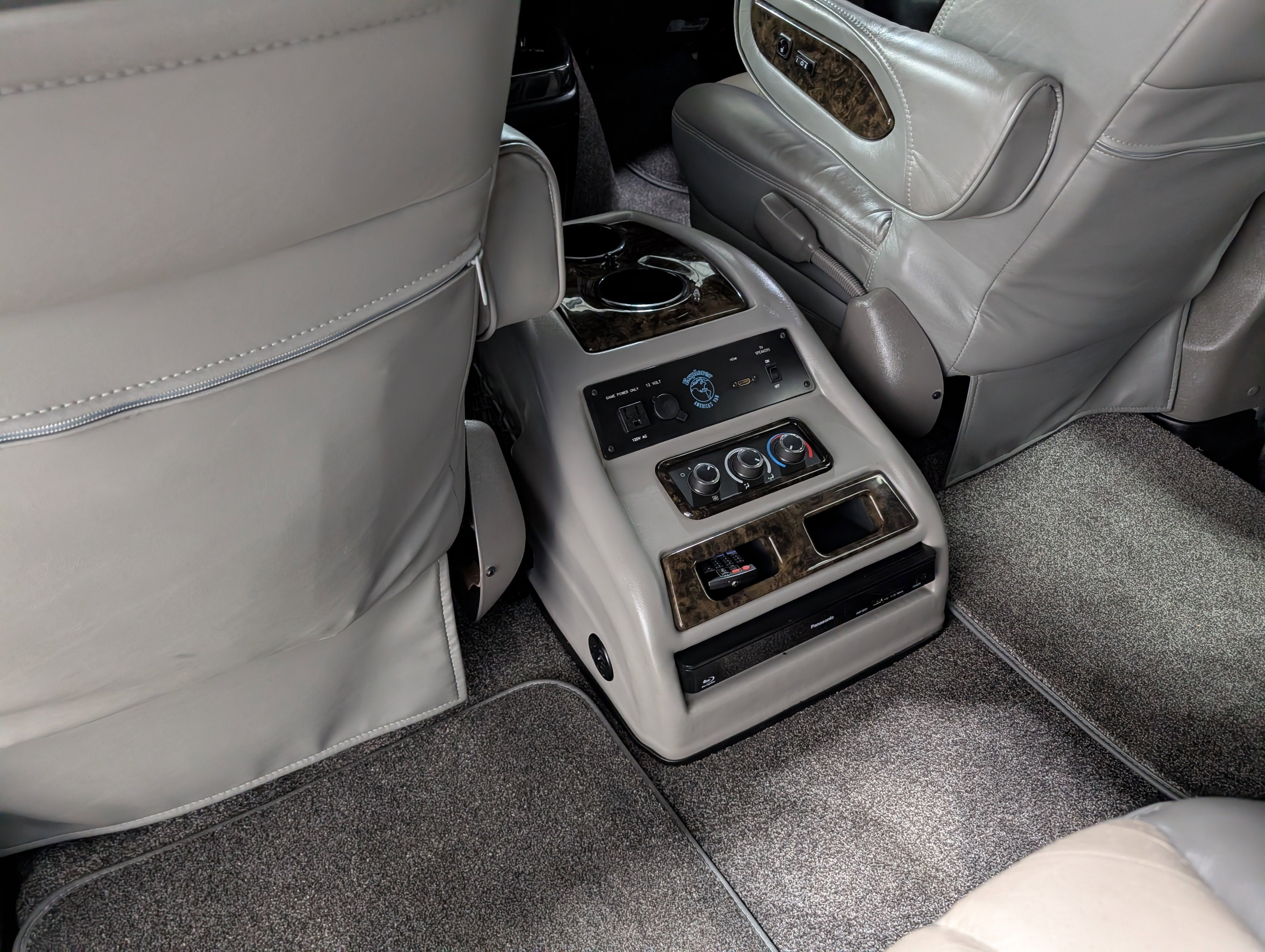 2014 Chevrolet Express Cargo 1500 Upfitter